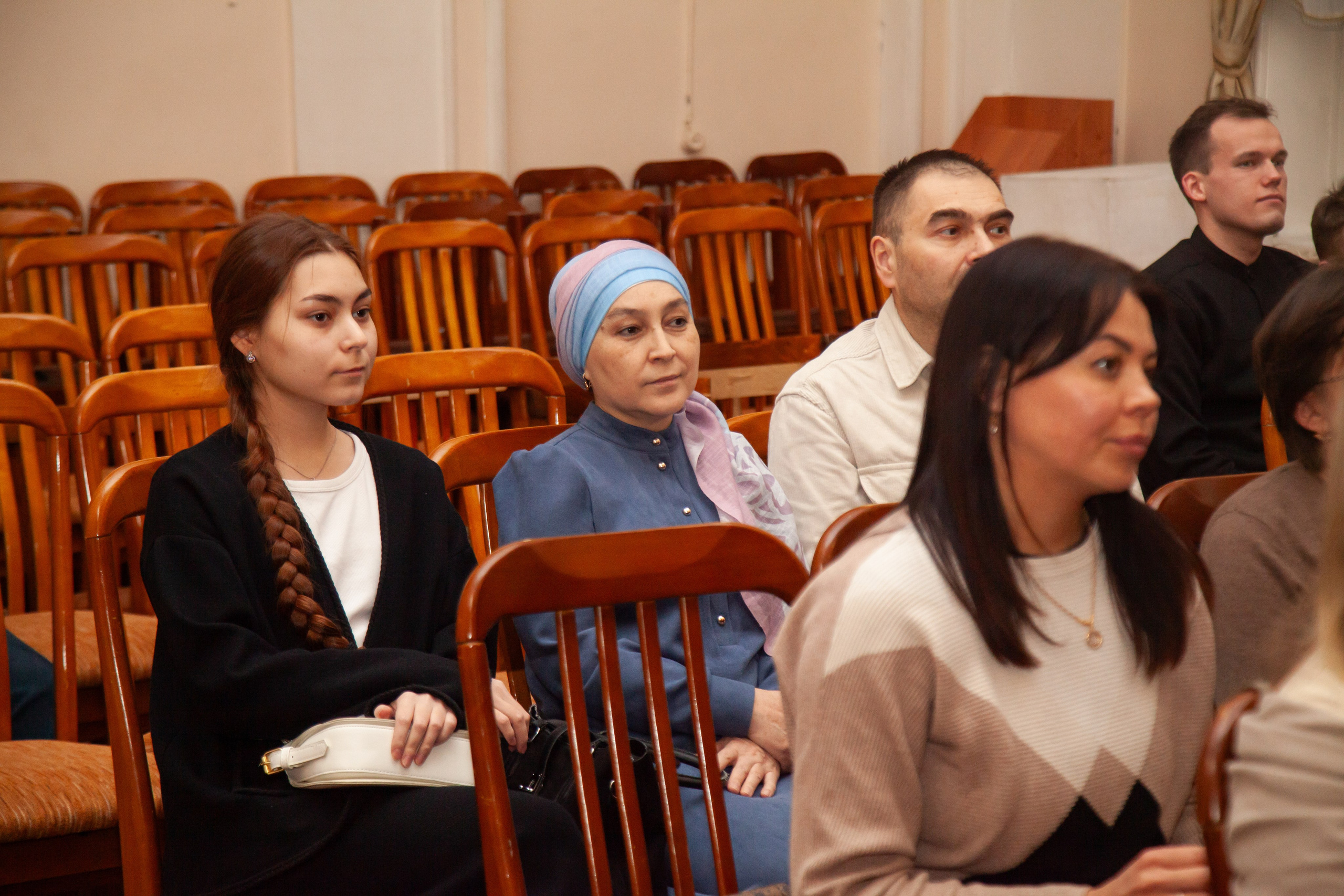 Творческая школа исполнителей на щипковых инструментах. 06.01.24. Профессиональное фото в Казани: от идеи до результата. Фотограф Яна Мур