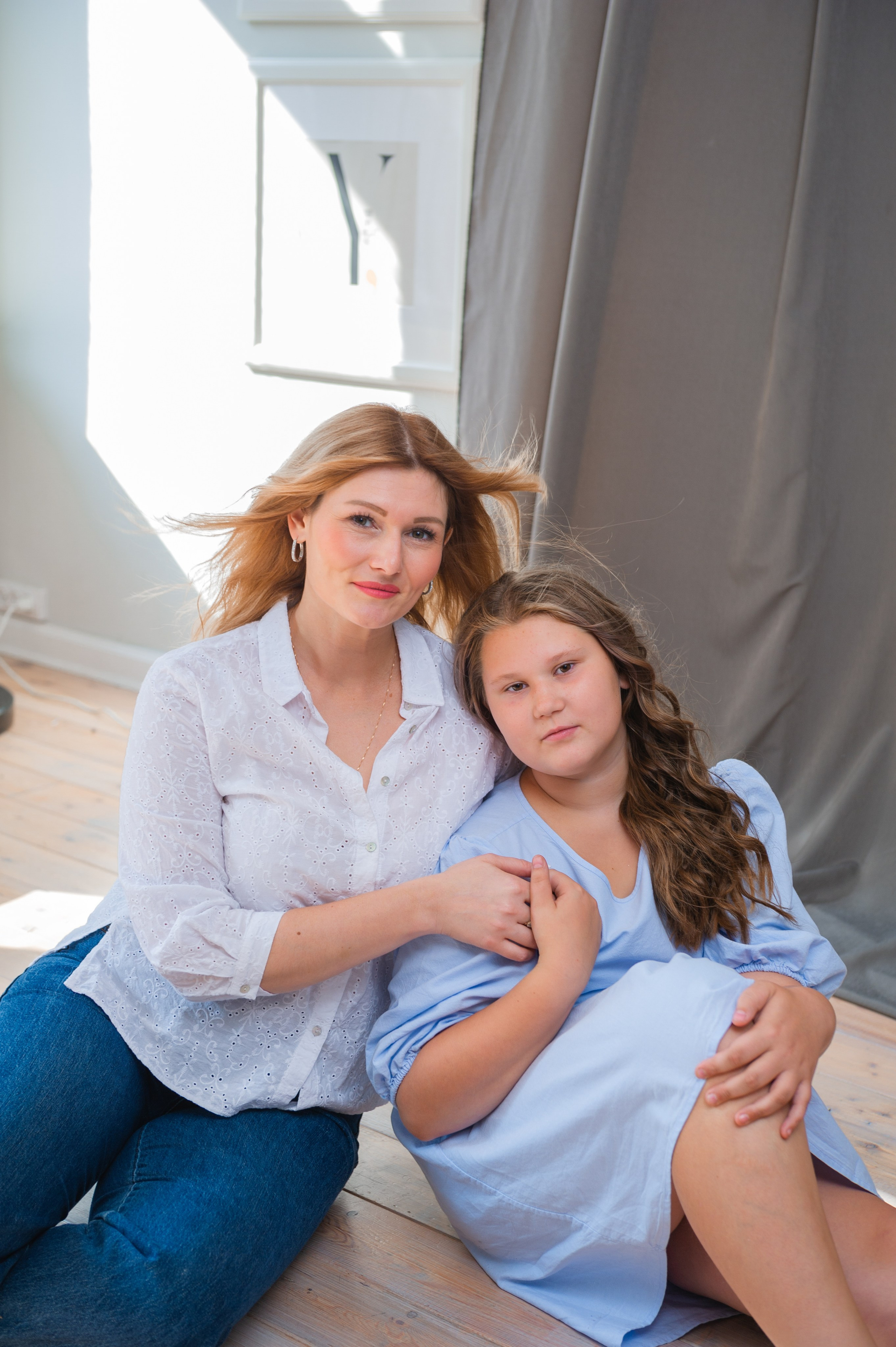 Ирина и Анастасия. Семейный и женский фотограф, контент фотосессия в Екатеринбурге