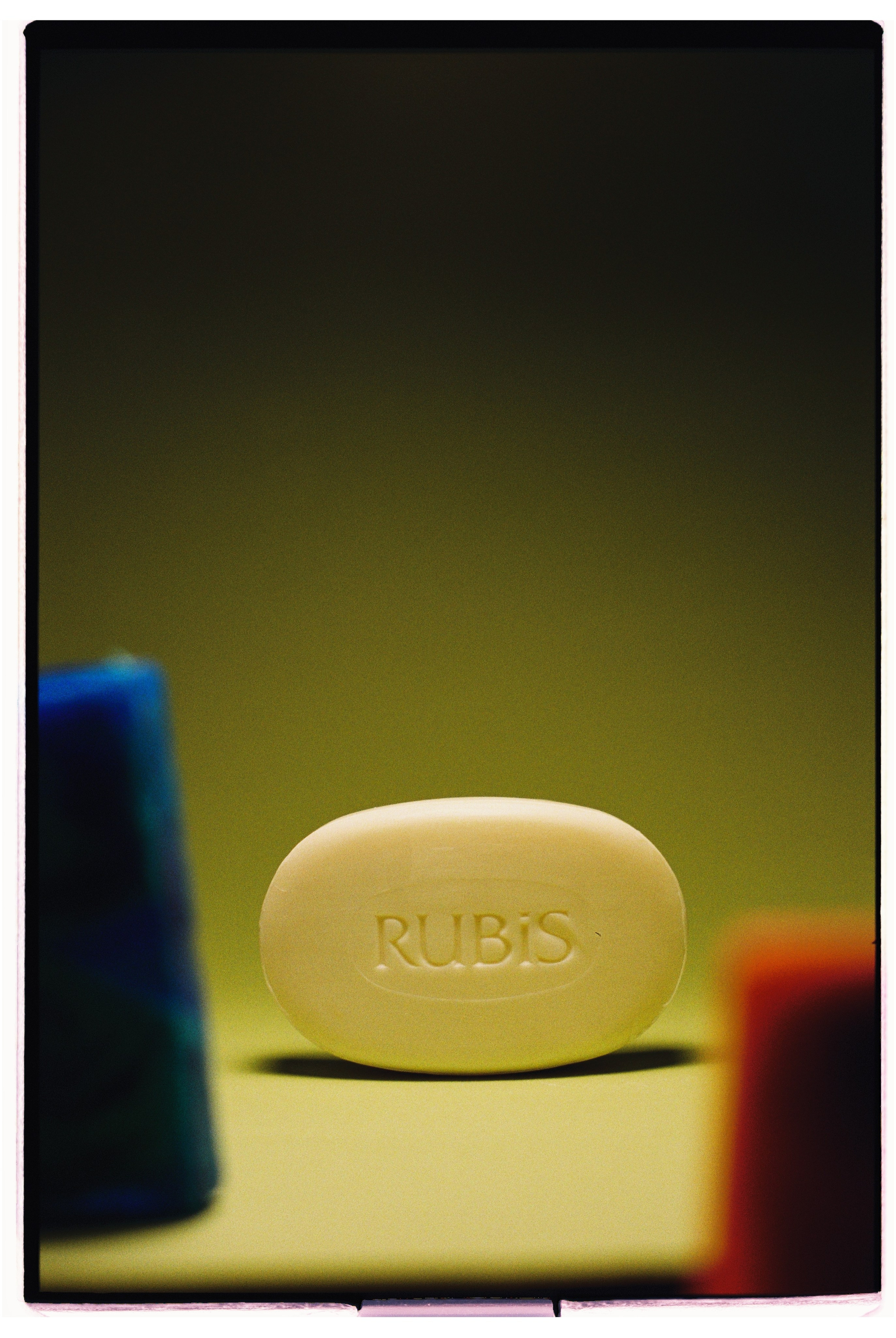 SOAP OPERA. ANNA — PHOTOGRAPHER