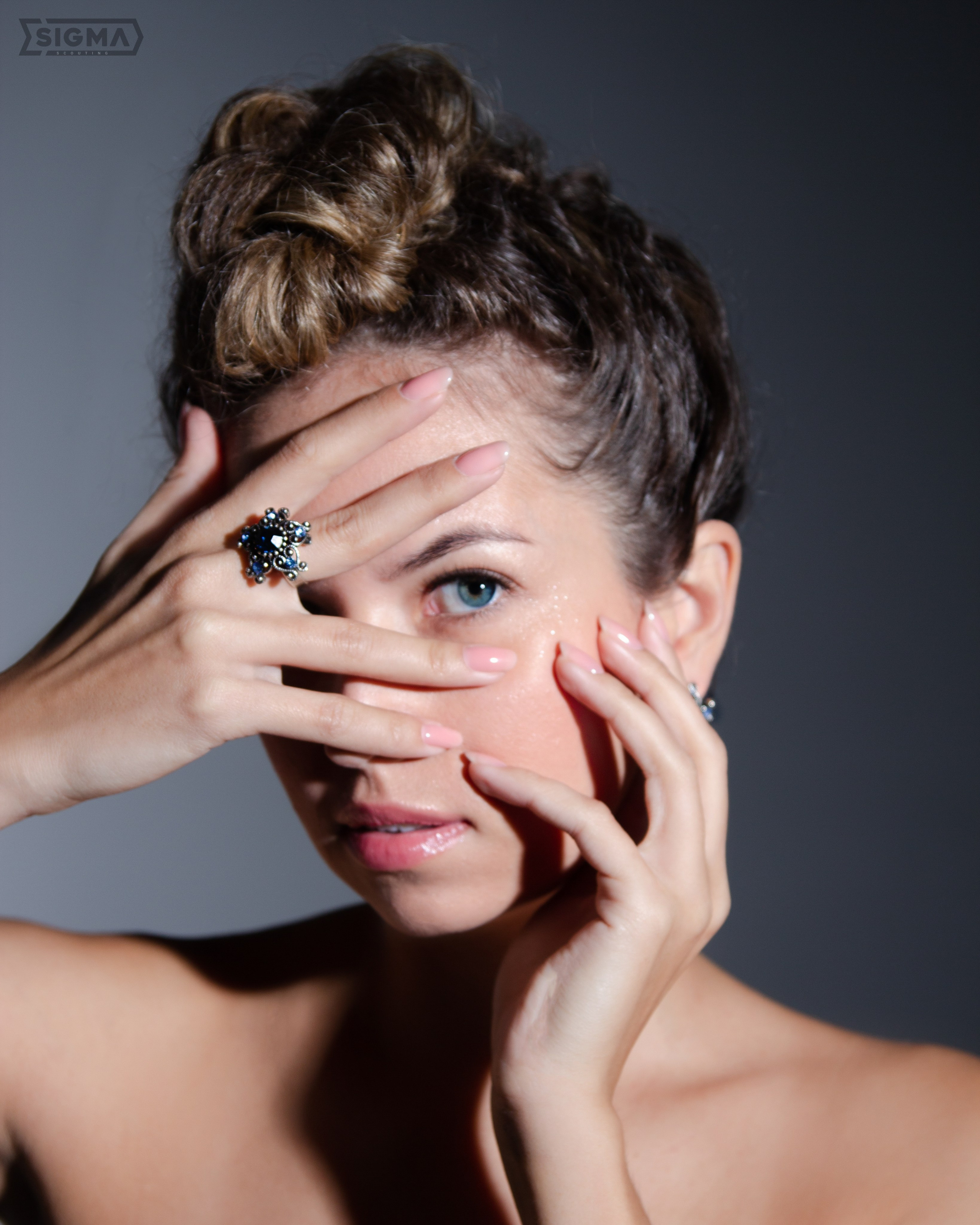 Екатерина, 40-42 р-р, рост 170. KED Production — продакшн из СПб. Создаём фото, видео и контент, который помогает брендам и селлерам продавать больше