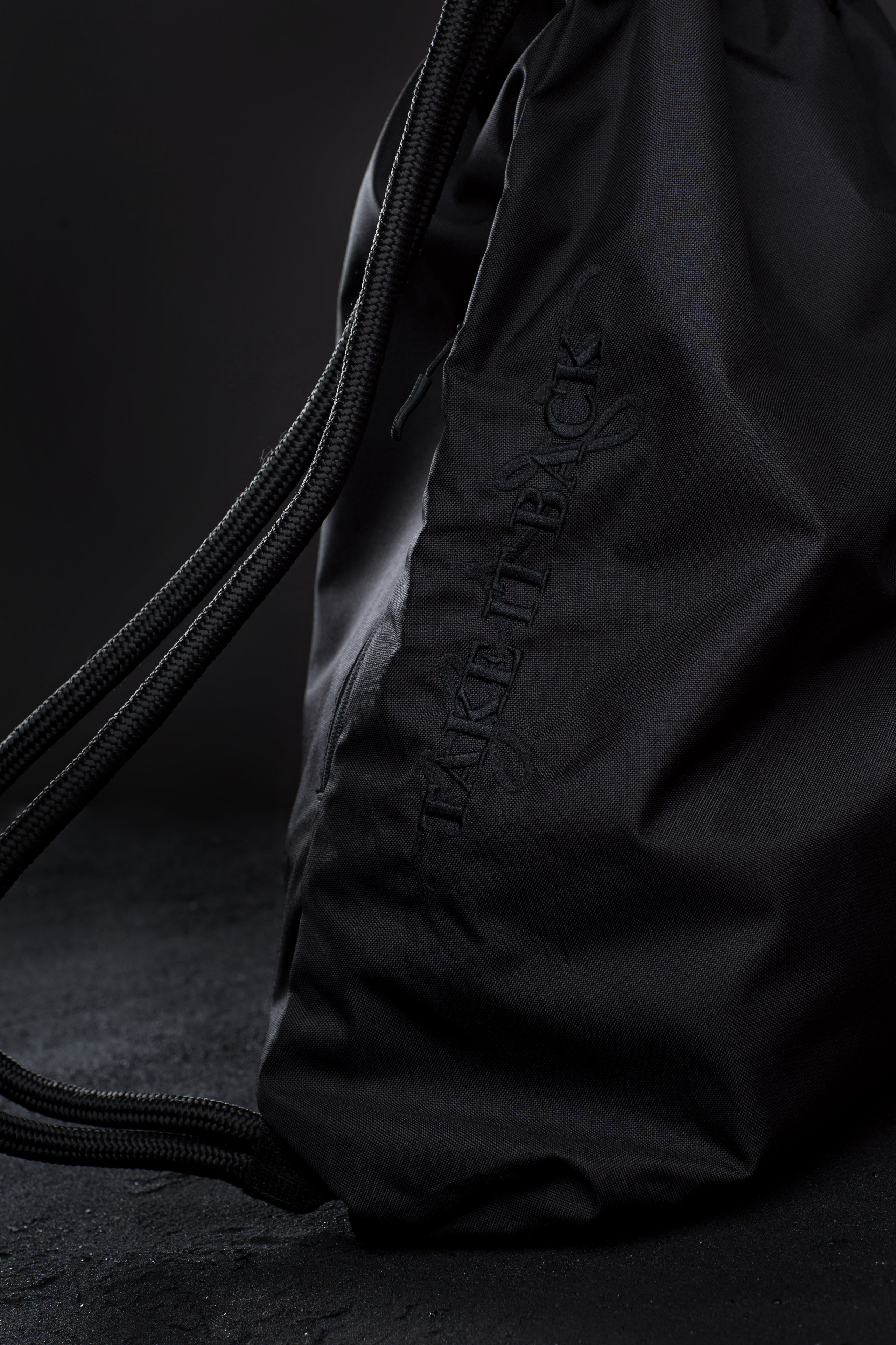 Предметная съемка рюкзаков от Эдгара. Свадебный, предметный и портретный фотограф в Волгограде