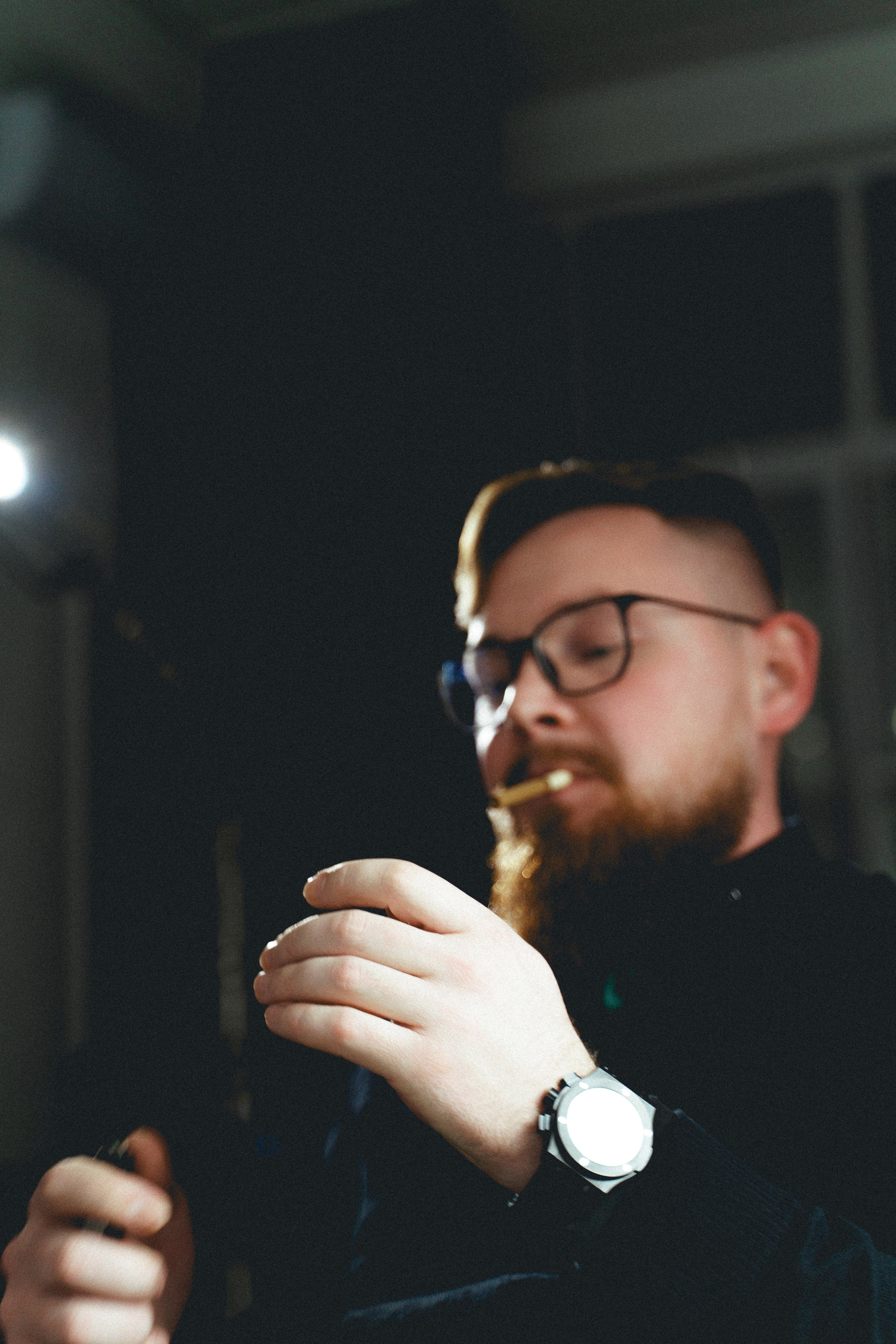 Мужской портрет в стиле фильма «джентльмены». Иван Упоров — фотограф, рилсмейкер чебоксары