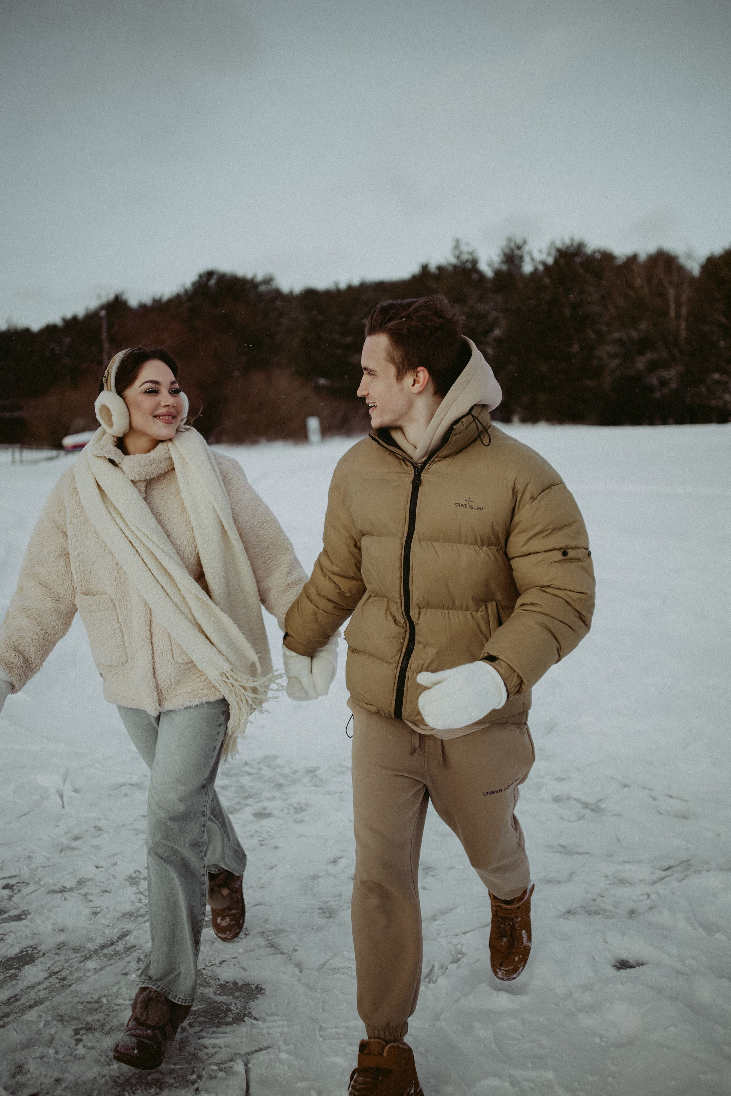 Саша и Денис. Главная