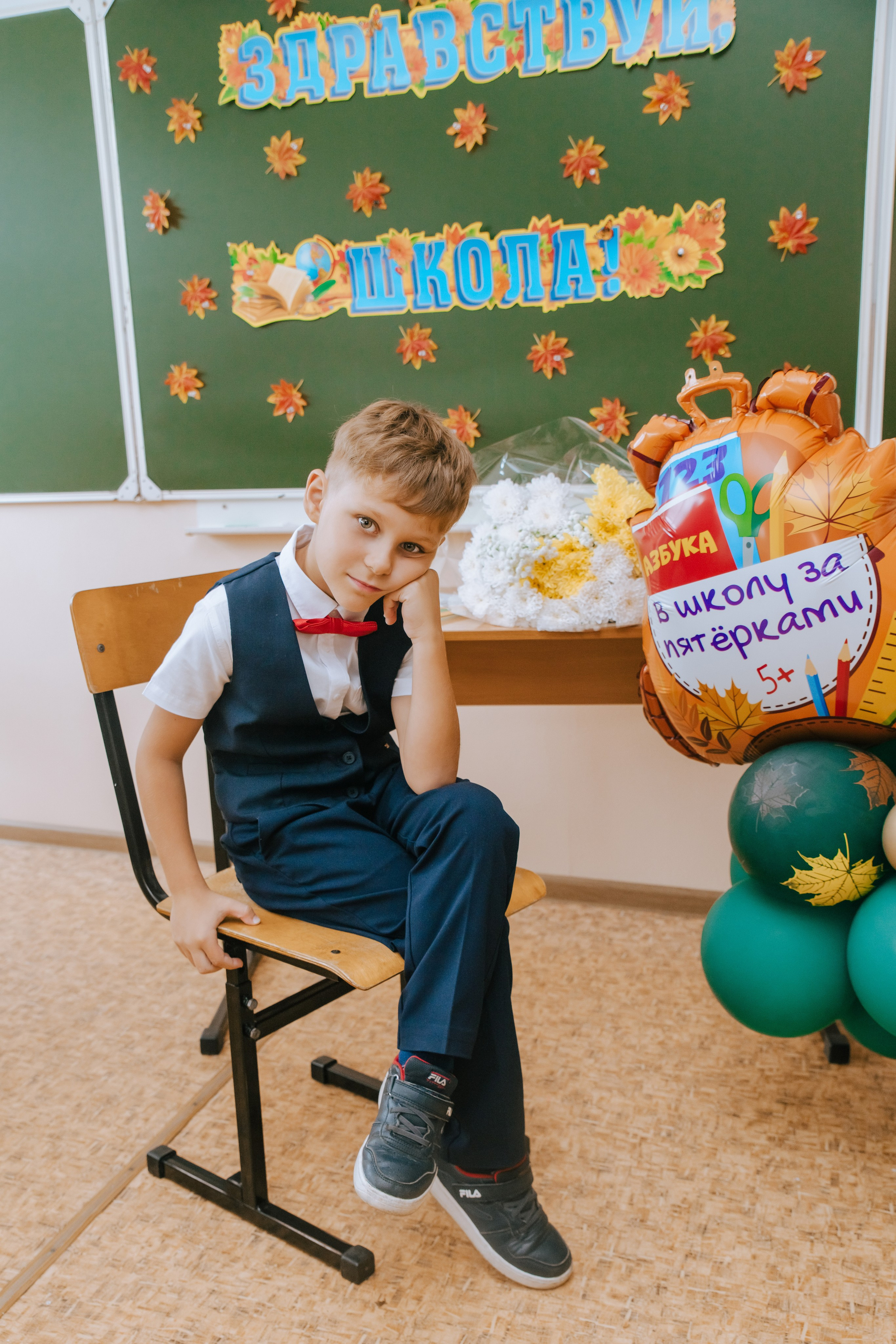 1в — школа 11 — 2025. Фотограф Ярмишко Дарья. Выпускные фотокниги