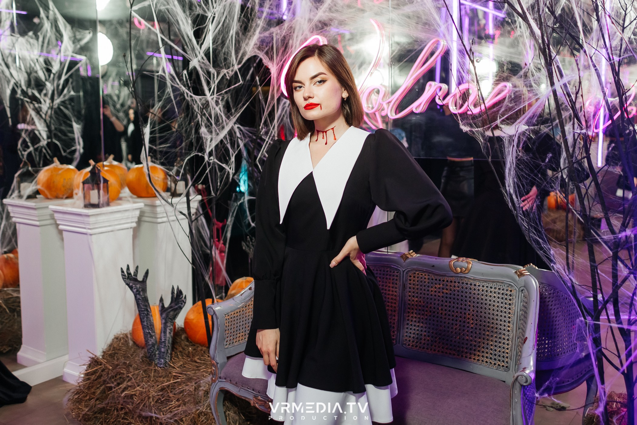 EVIL HALLOWEEN в караоке-баре «Volna»