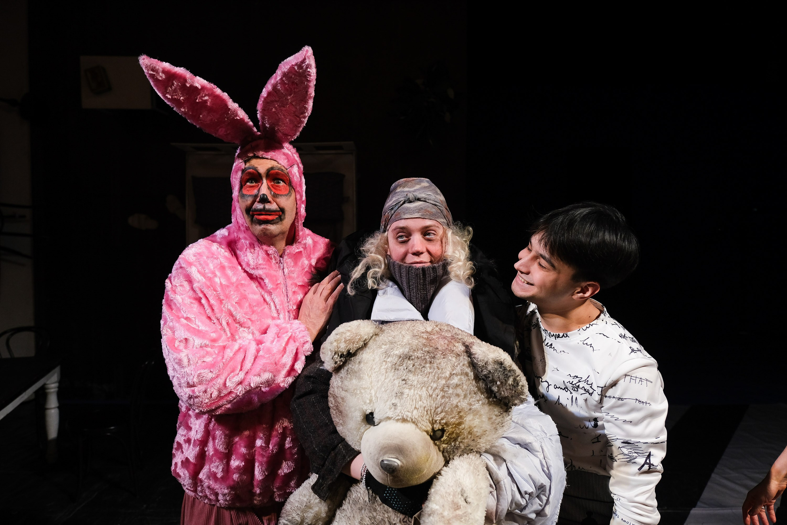 Ганди молчал по субботам. Фотограф Анатолий Деникин