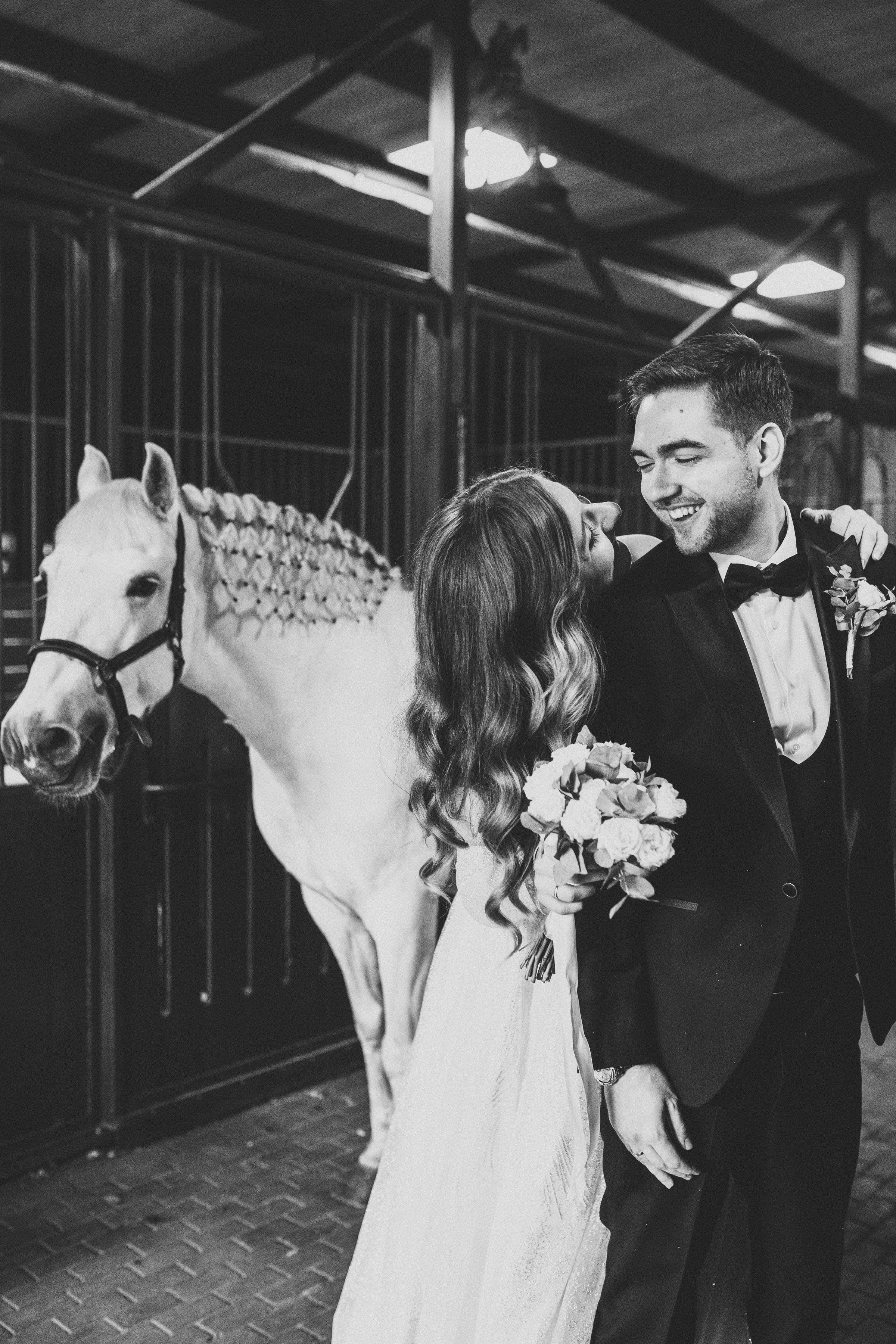 Fewhorses «Рыцарская свадьба». Семейный и свадебный фотограф в Москве Виктория Махова