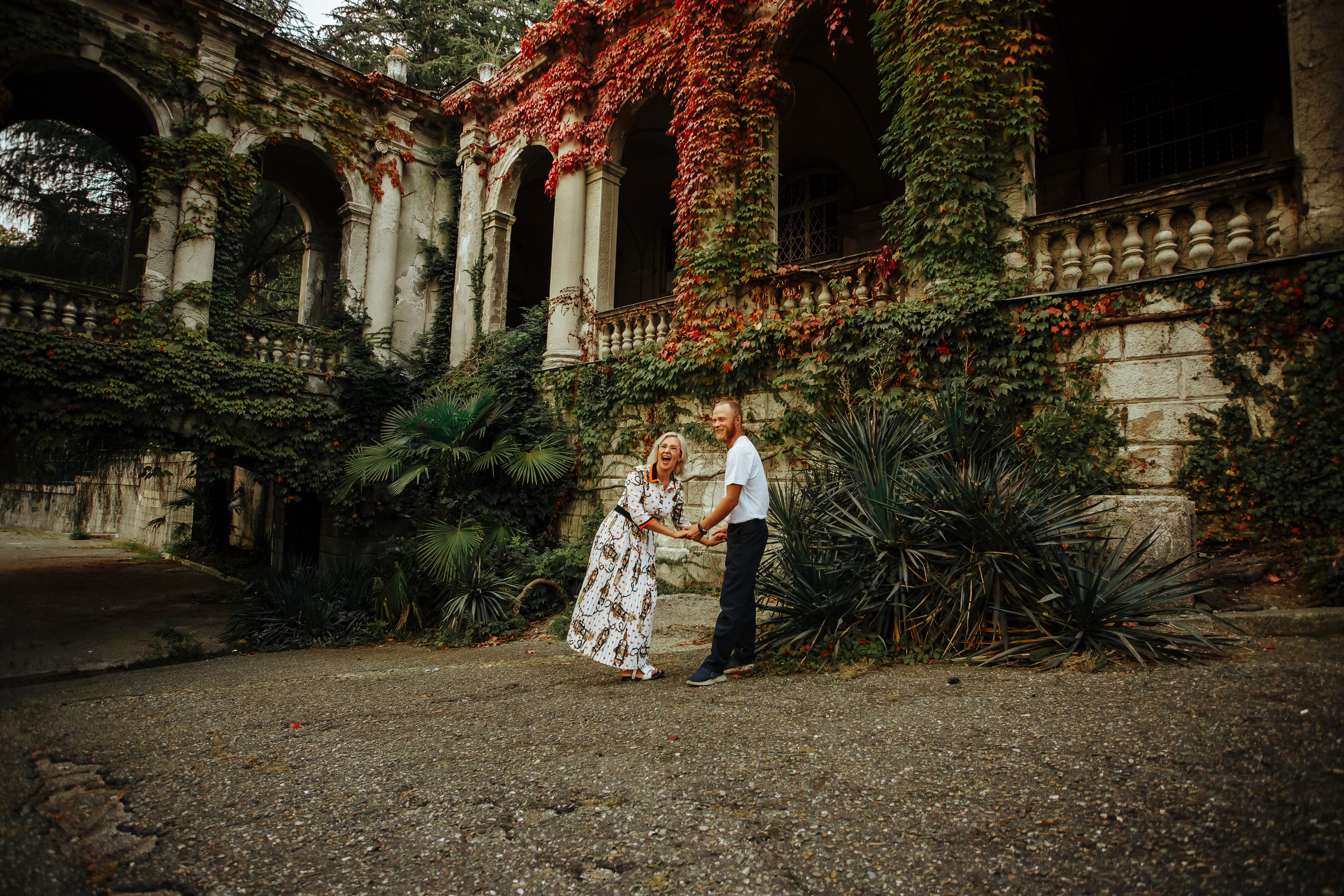 Санаторий Орджоникидзе. Милана Довгаль - семейный фотограф и видеограф  в Адлере и Сочи