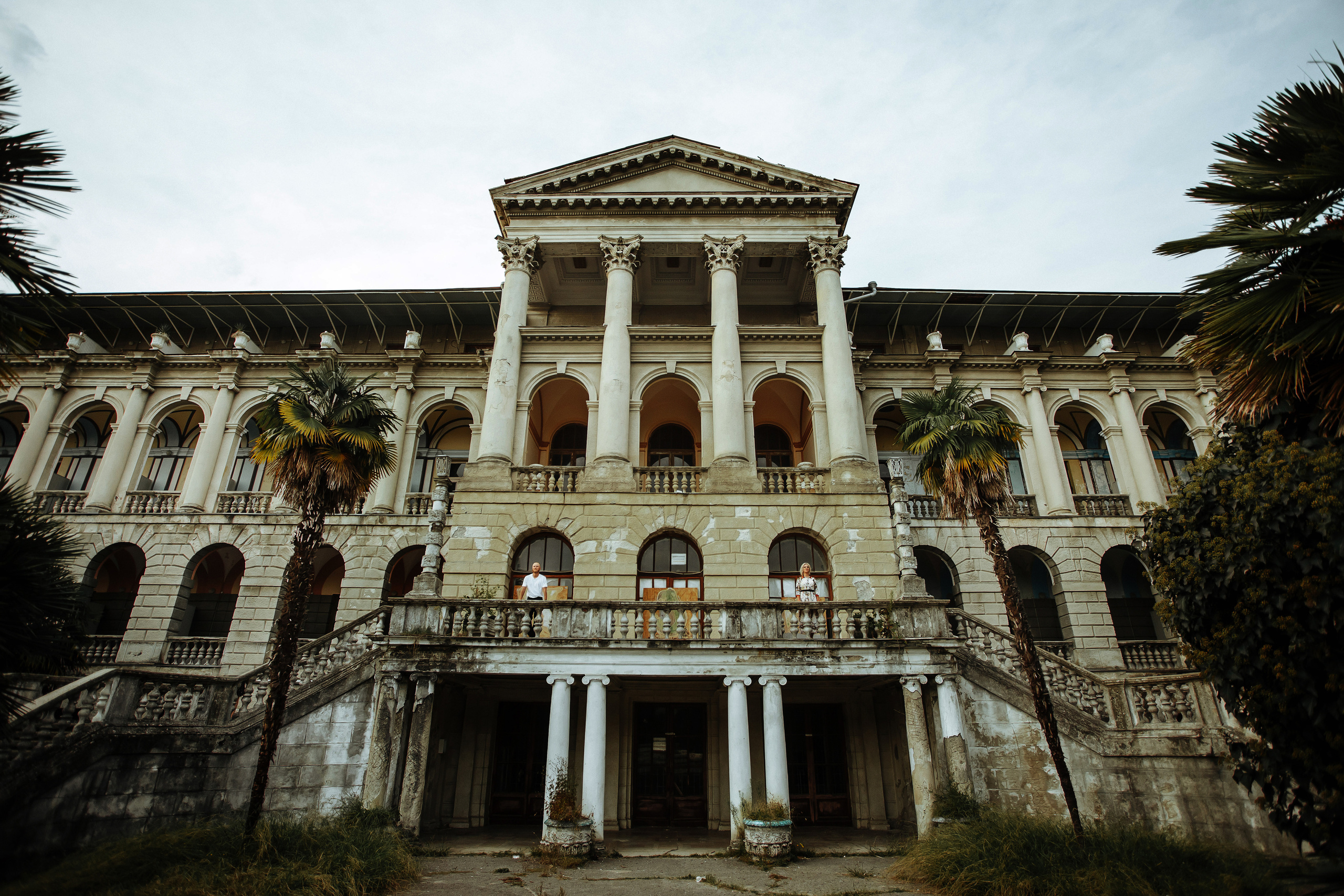 Санаторий Орджоникидзе. Милана Довгаль - семейный фотограф и видеограф  в Адлере и Сочи
