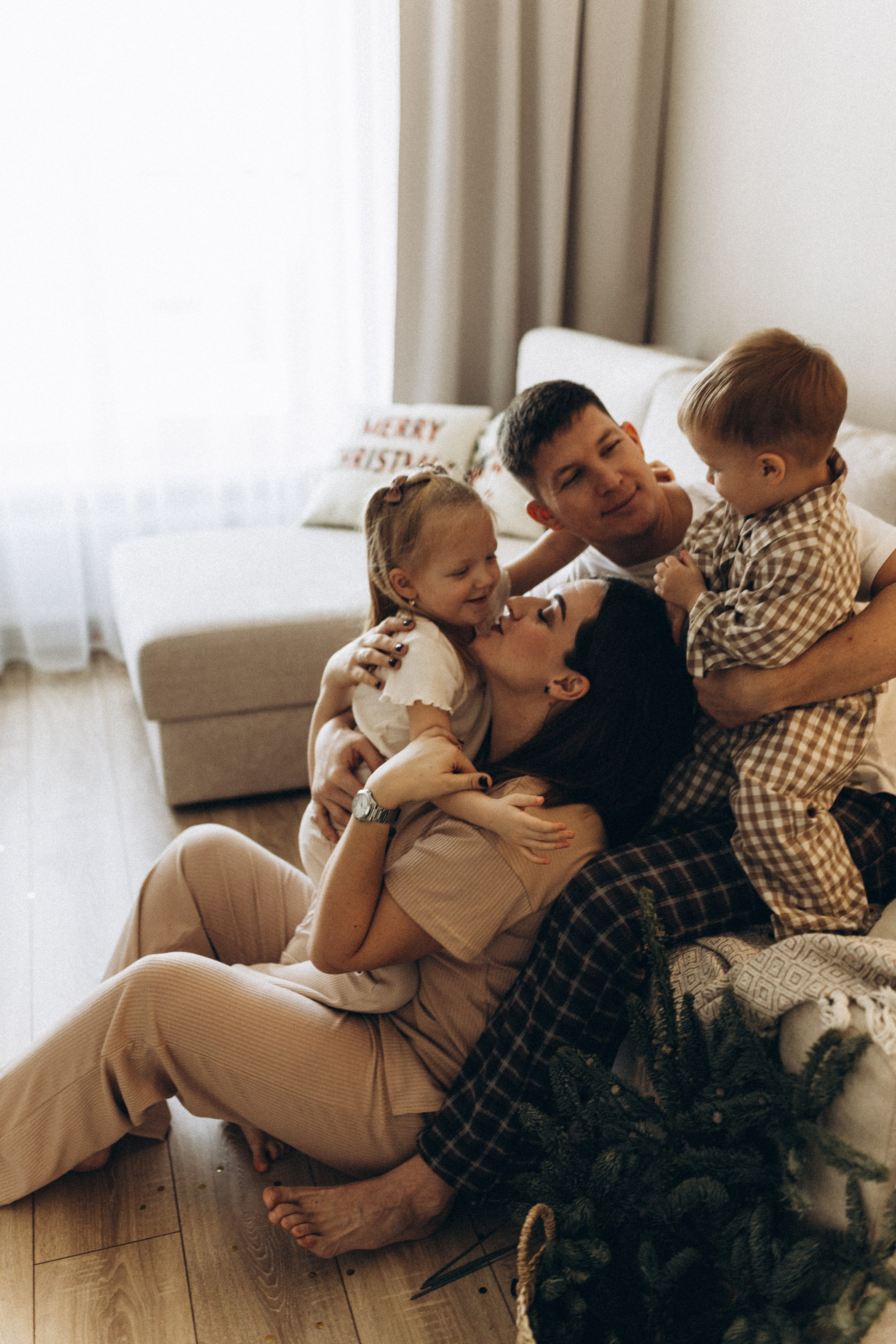 Ваня, Даша, Полина и Егор. Семейный фотограф в Новороссийске и Анапе Александра Яковлева
