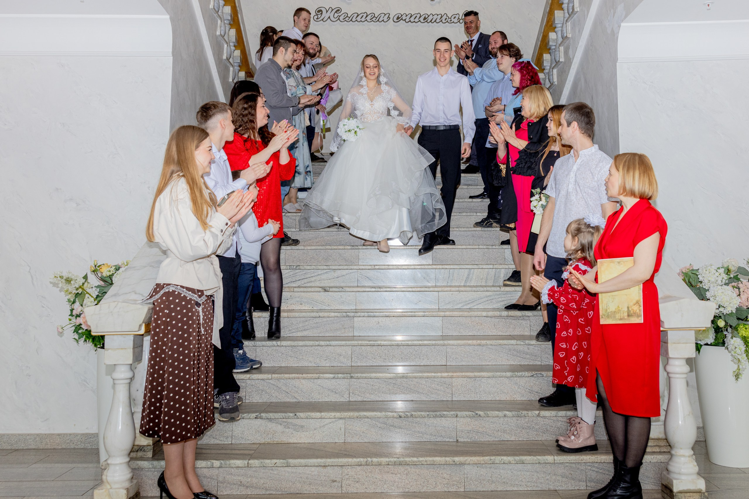 Пример одной свадьбы ЗАГС, ресторан. Фотограф в Туле Крупский АнДРей. Фотостудия «КАДР71» в Туле