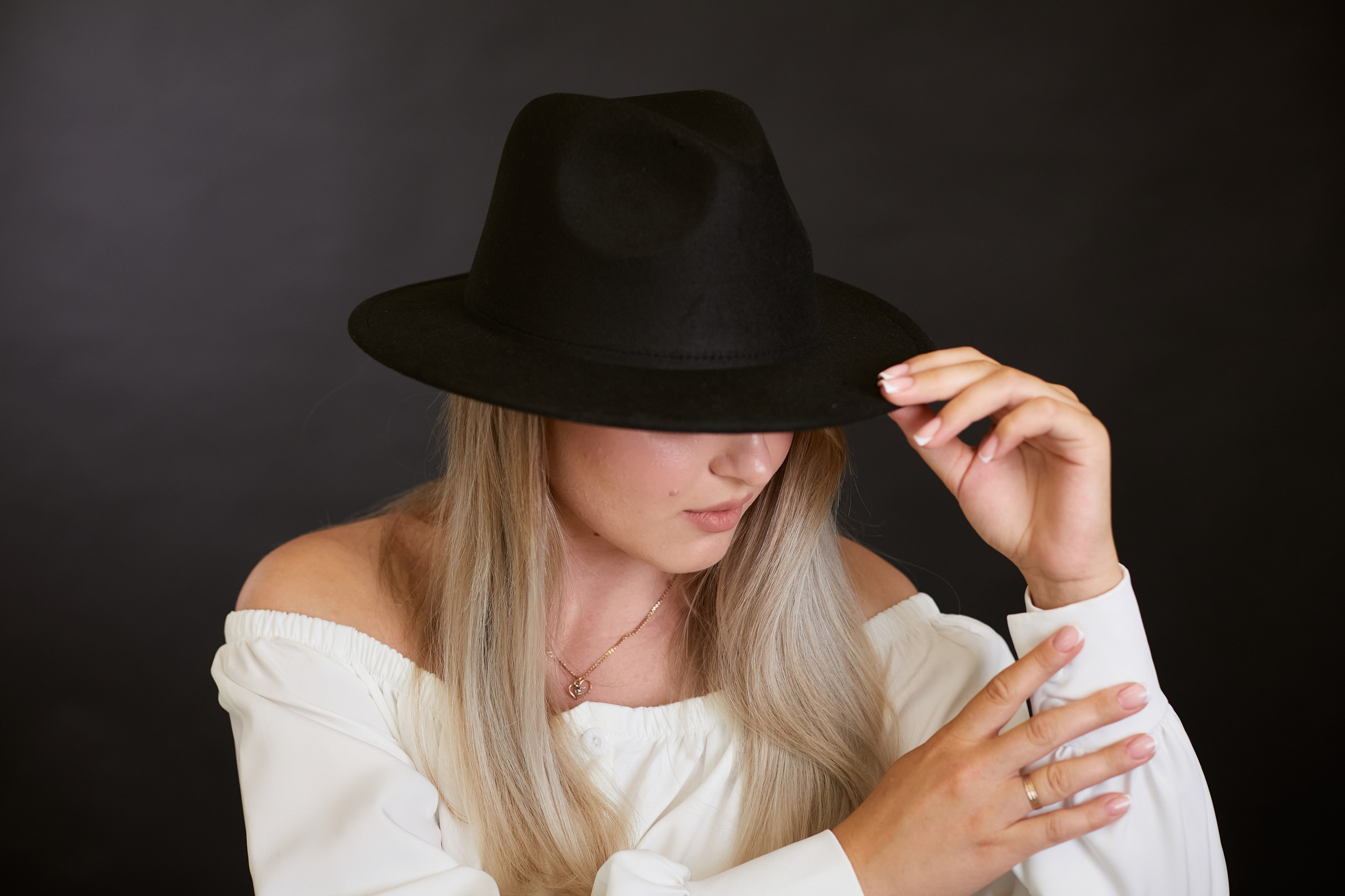 Светлая Светлана. Свадебный и креативный фотограф в ЮФО и МСК