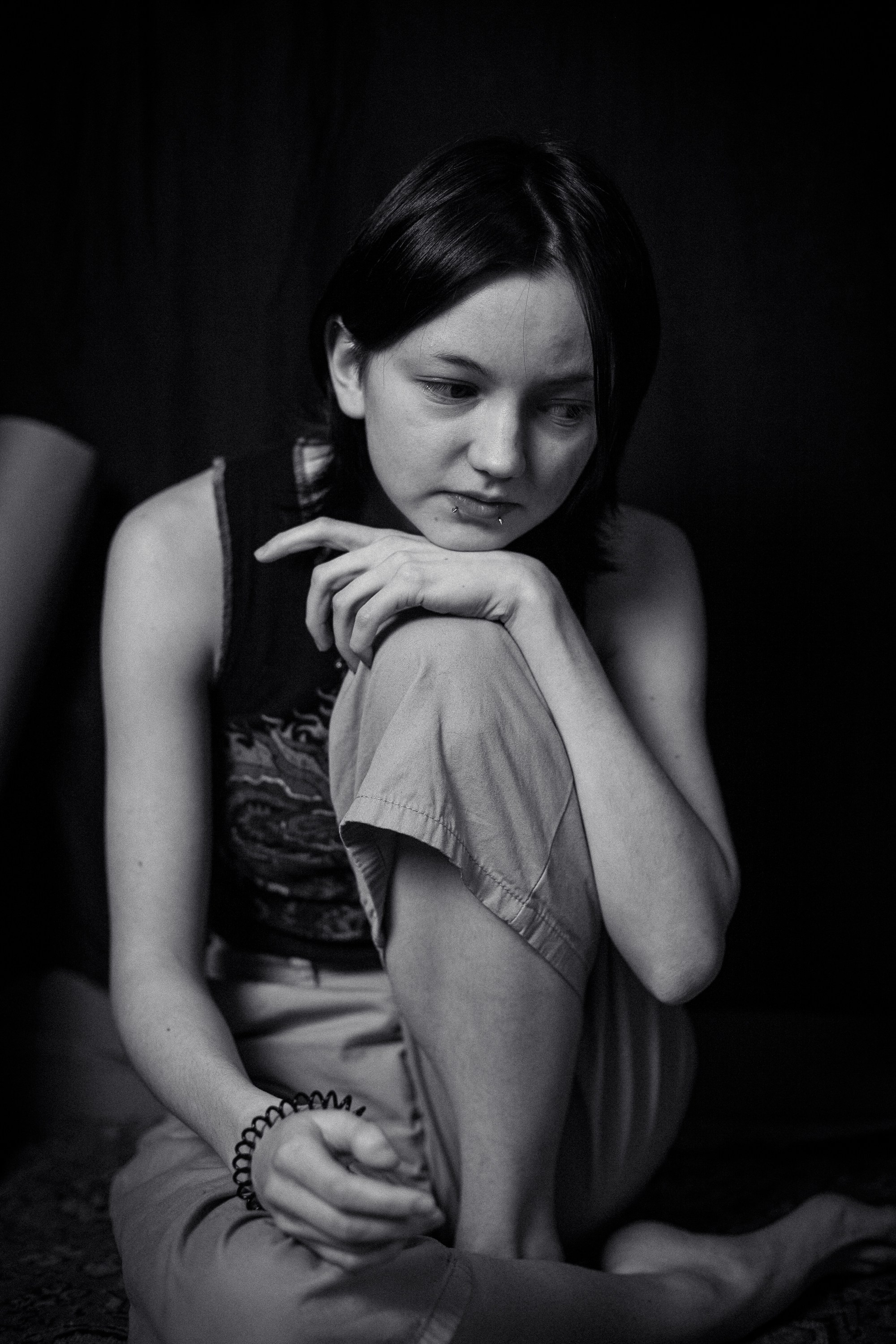 Алёна и Ася. Домашняя студия. RawCat. Портретная фотография Екатеринбург