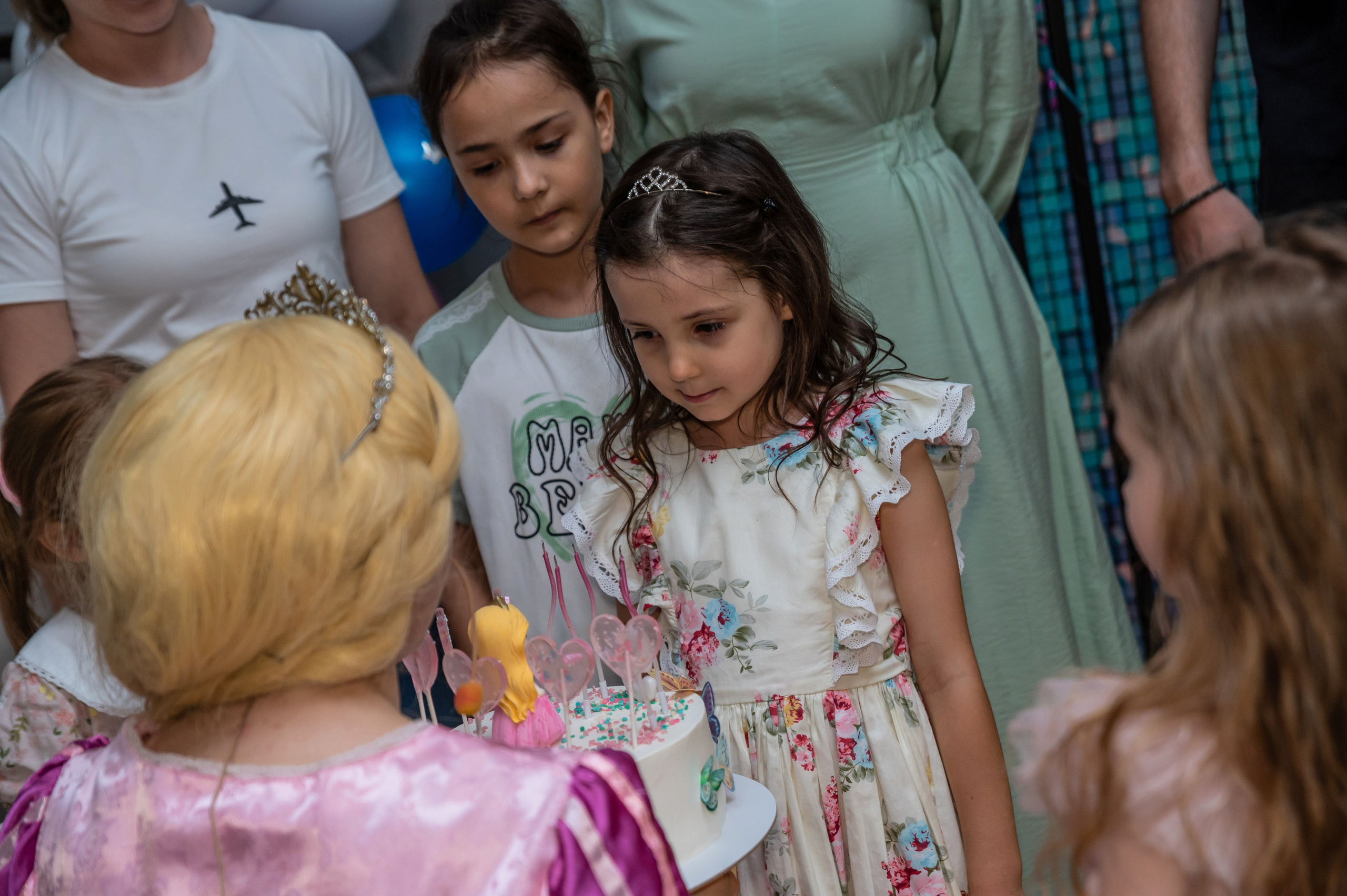 Игротека Ниндзя Кидс. Я Ольга Казанцева, фотографирую снимаю ваши киноистории и печатаю фото и цифровые портреты на холсте