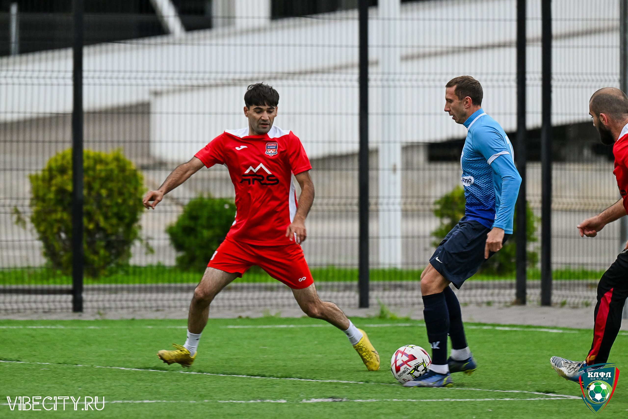 ФИНАЛЬНЫЕ МАТЧИ ПЛЕЙ-ОФФ XXl ЛЕТНЕГО КУБКА КАЛИНИНГРАДСКОЙ ЛФЛ. VIBECITY.RU Вайб Сити Ру Фоторепортажи Фотоотчеты Калининград