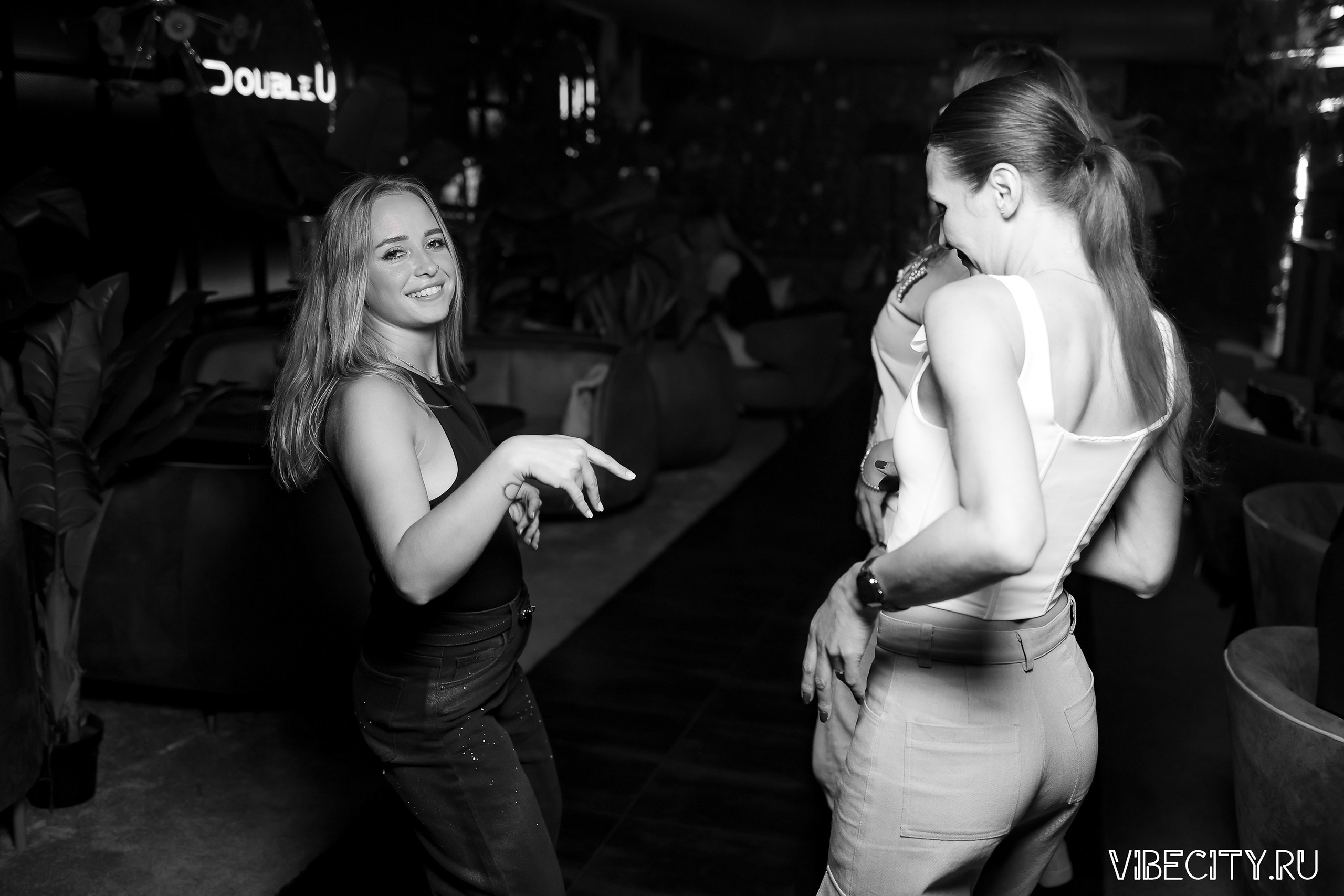 DOUBLE U. VIBECITY.RU Вайб Сити Ру Фоторепортажи Фотоотчеты Калининград