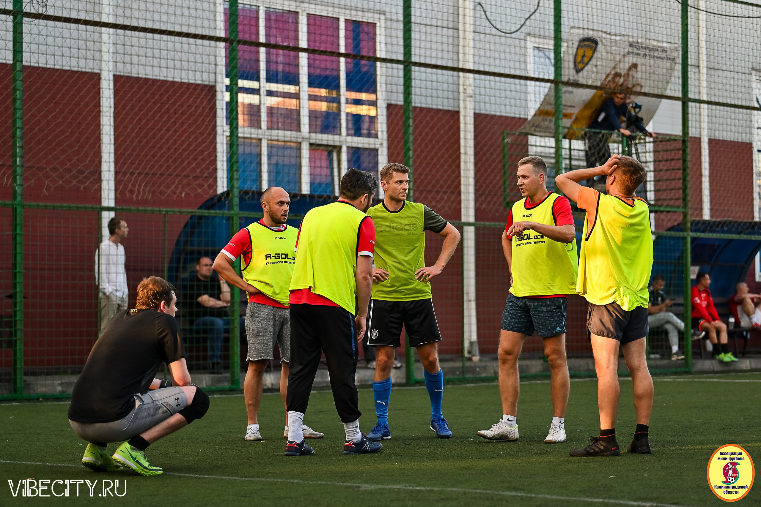 ПЛЕЙ-ОФФ КОРПОРАТИВНОЙ МФЛ И КУБКА МФЛ. VIBECITY.RU Вайб Сити Ру Фоторепортажи Фотоотчеты Калининград