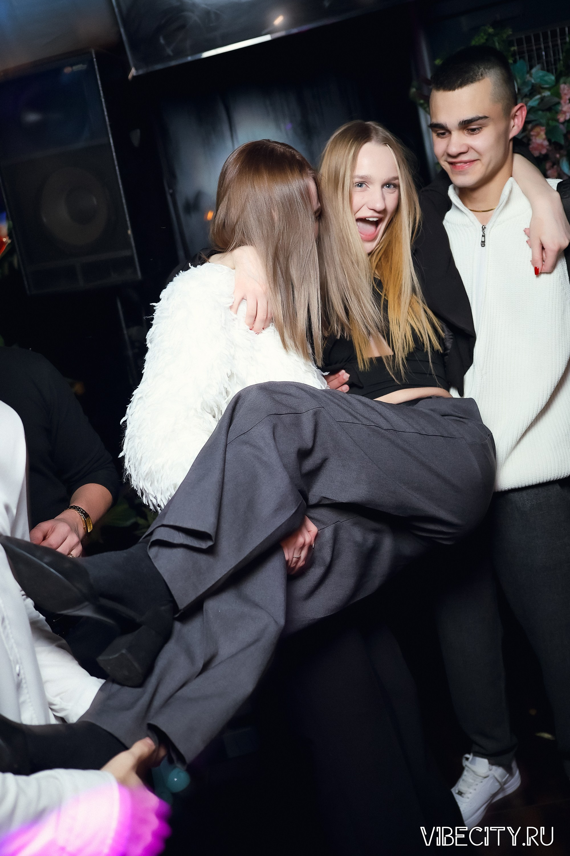 DOUBLE U. VIBECITY.RU Вайб Сити Ру Фоторепортажи Фотоотчеты Калининград