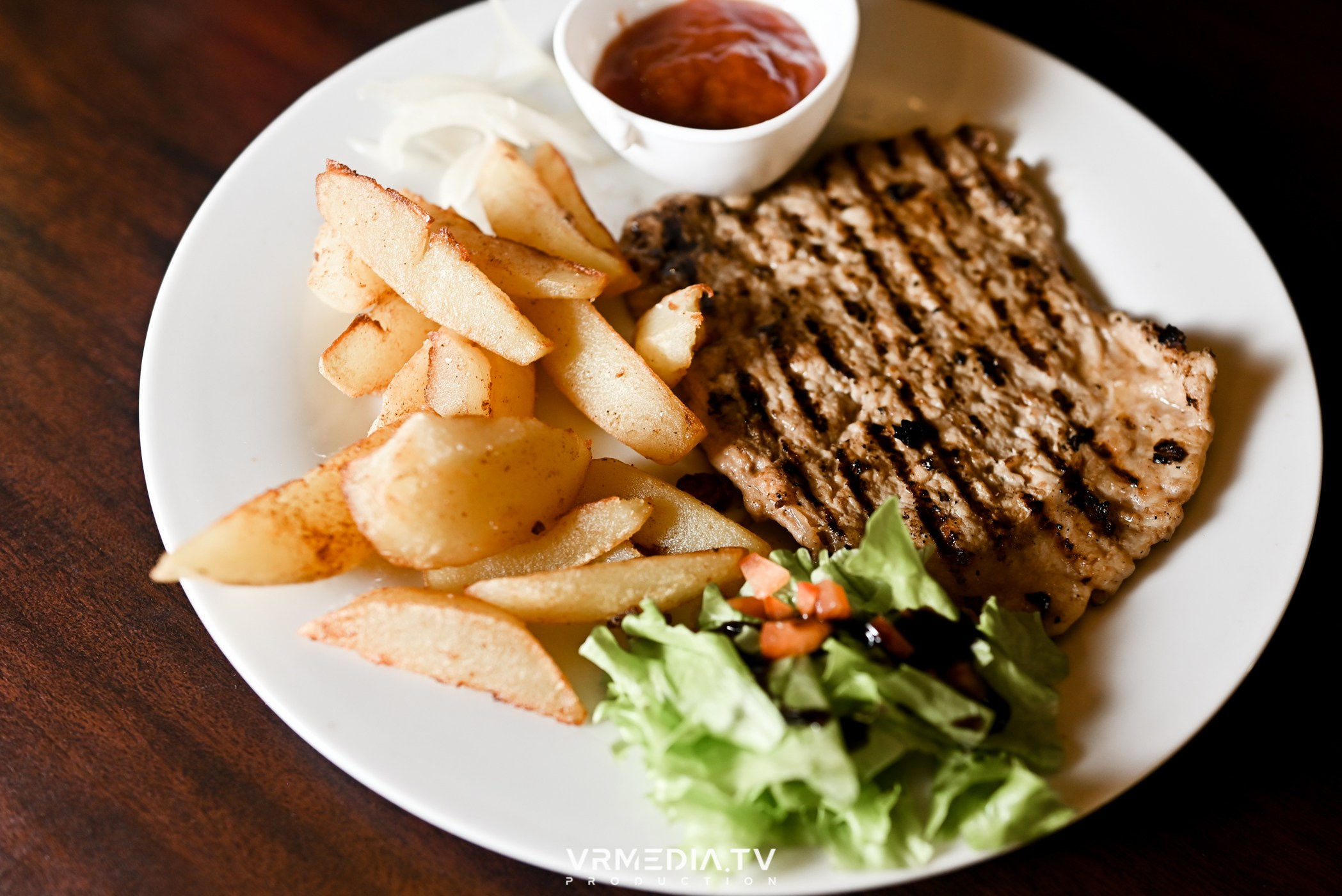 Новогодний вечер в кафе «кАмпот»