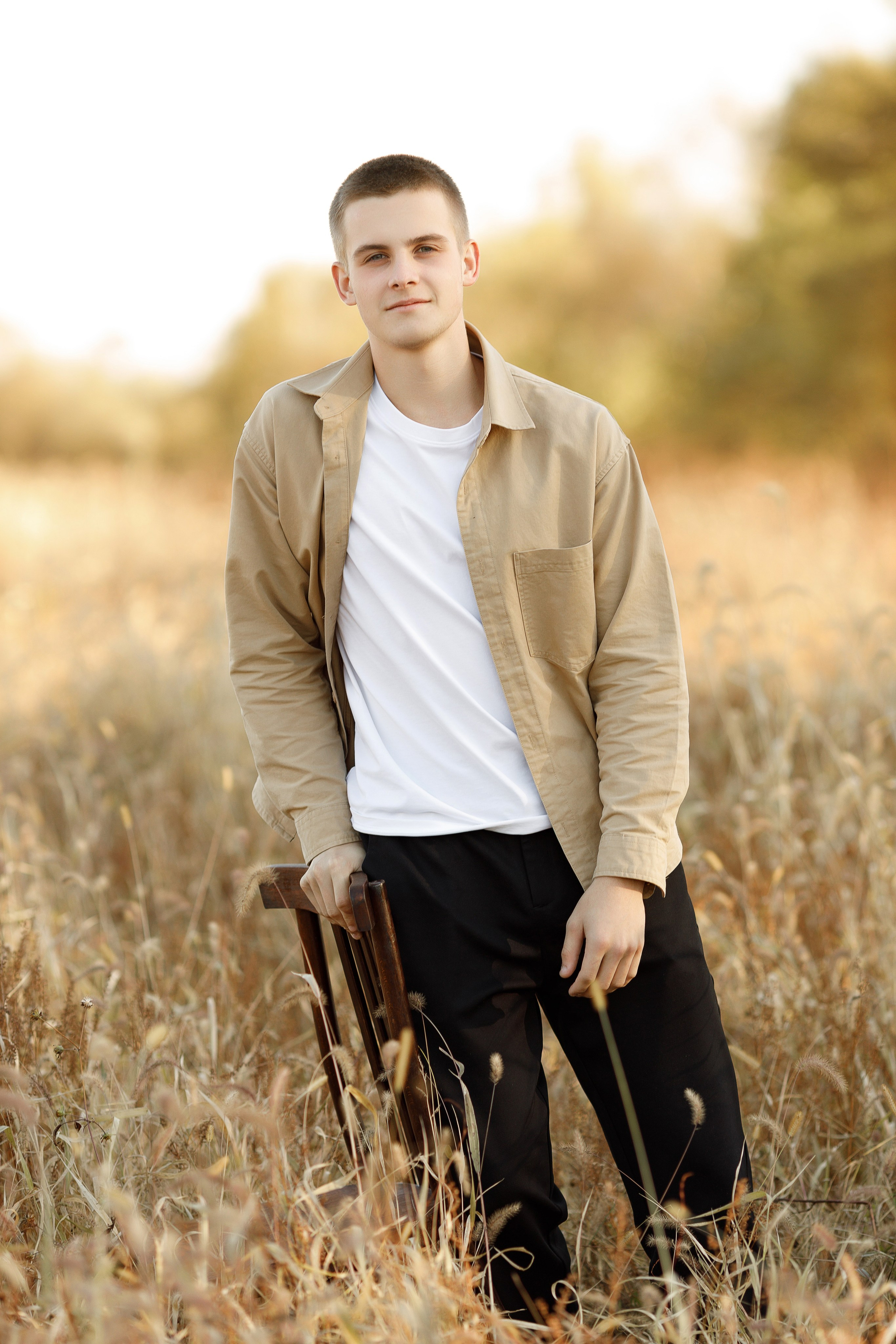 Осень 11 класс (съемка в поле). Photoalbum-vl.ru