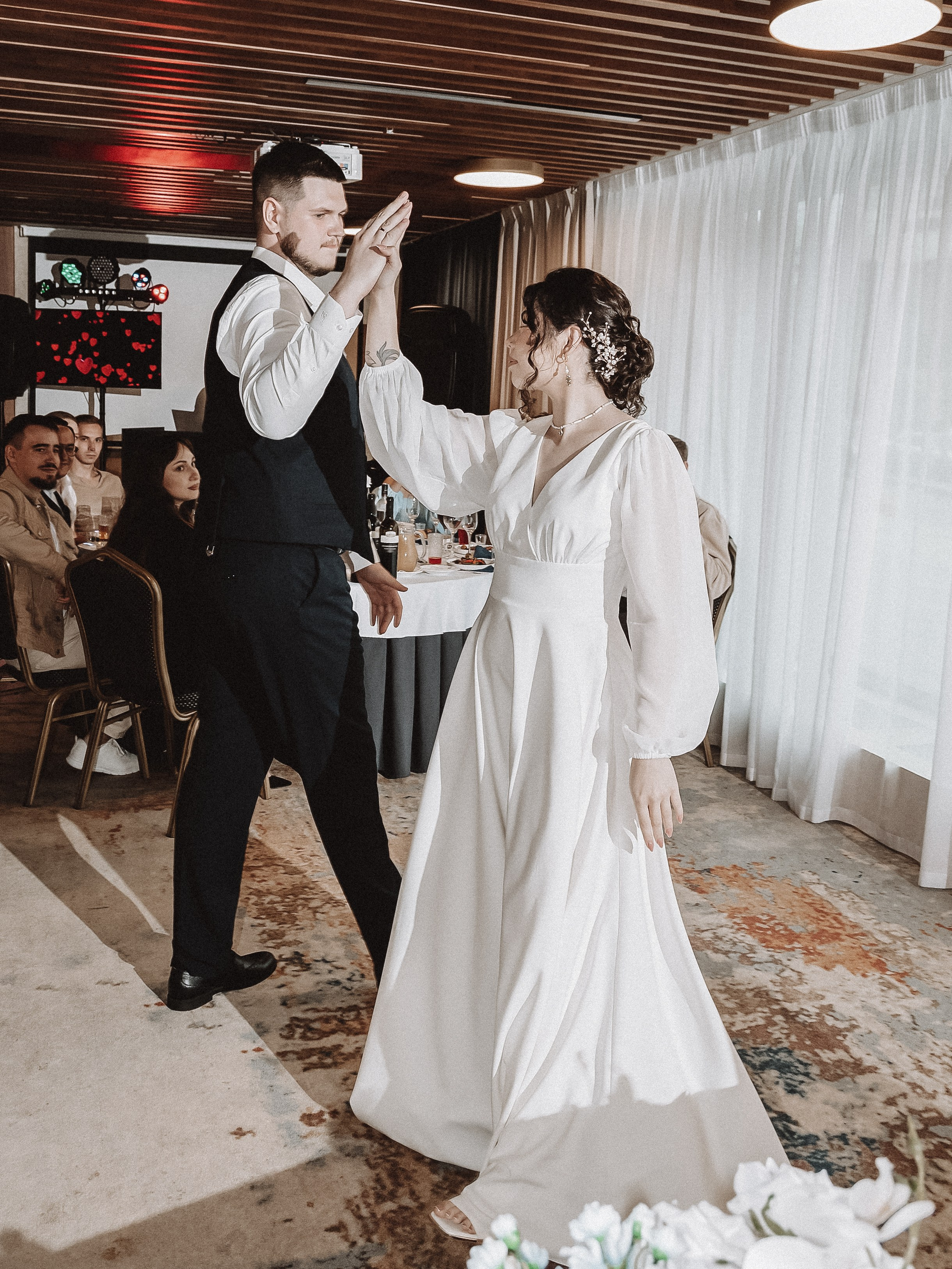 Свадебный фотограф в DoubleTree by Hilton, Новосибирск | Яна Иванова. Семейный и свадебный фотограф в Новосибирске Иванова Яна