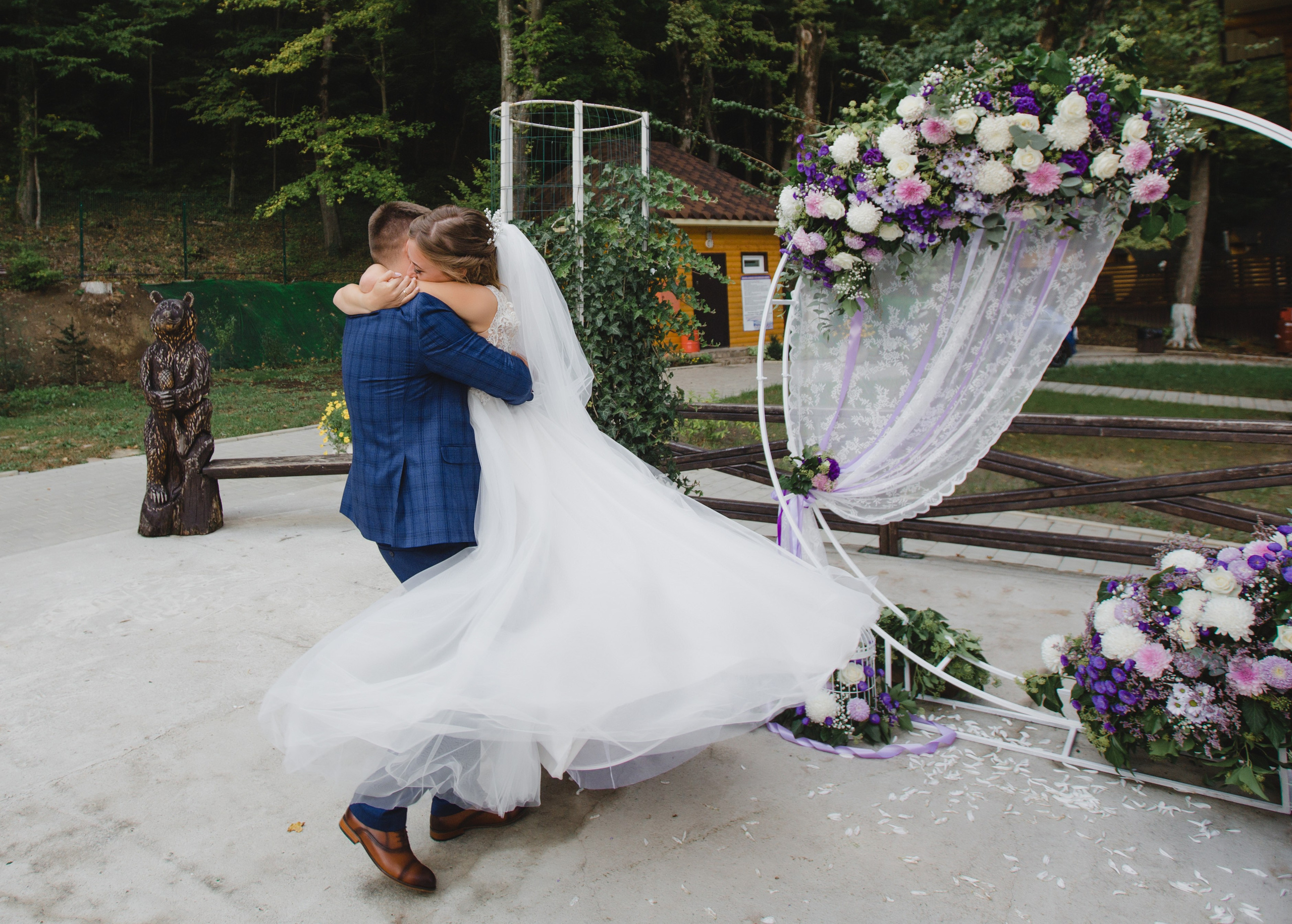 Свадьба в лесу. Свадебный и семейный фотограф в Краснодаре
