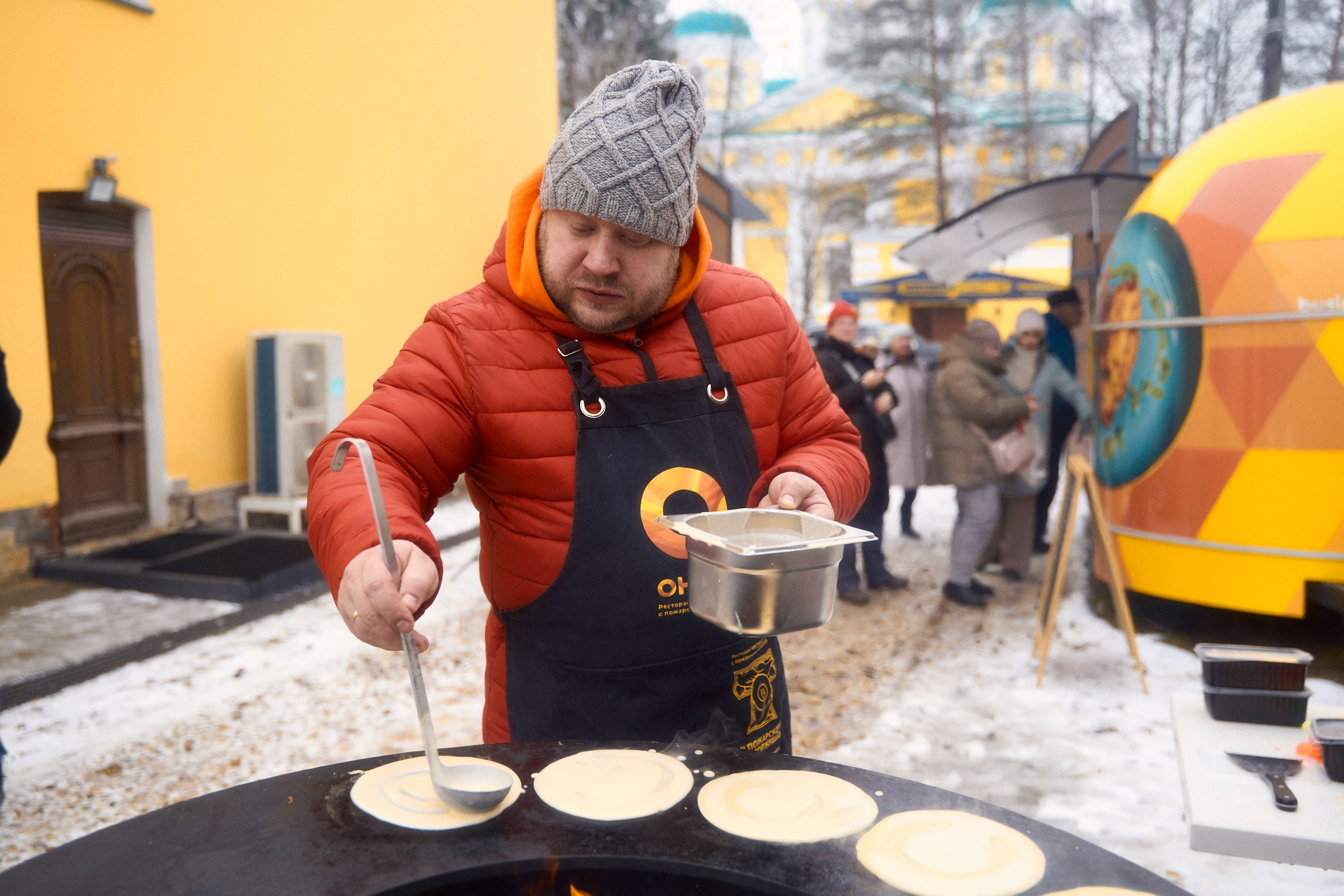 Масленица в Торжке 2 марта 2025 во дворе оникса