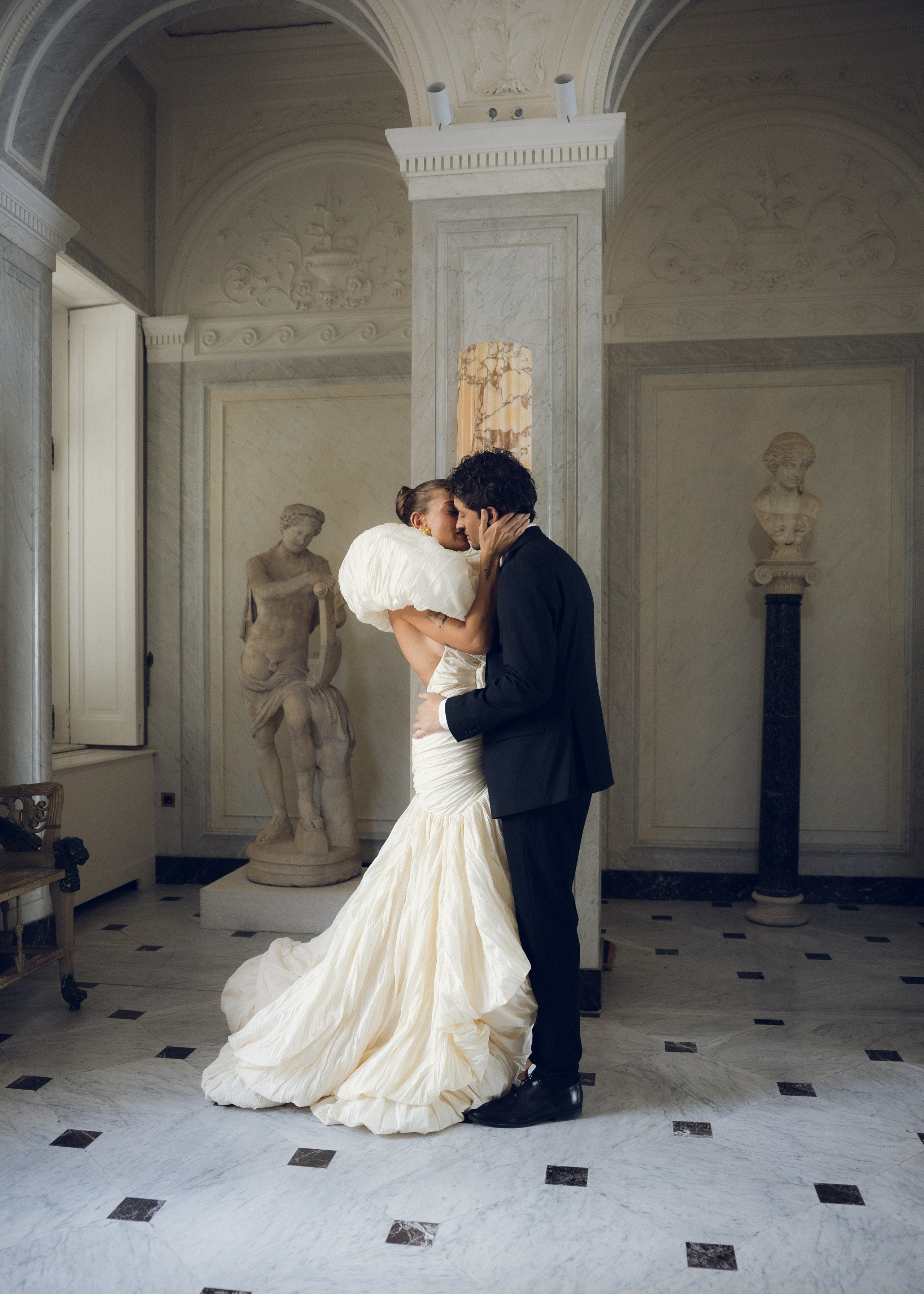 Sorrento, Villa Aster. Galina and Nikita Bykovets, a wedding photographer and videographer duo in Germany