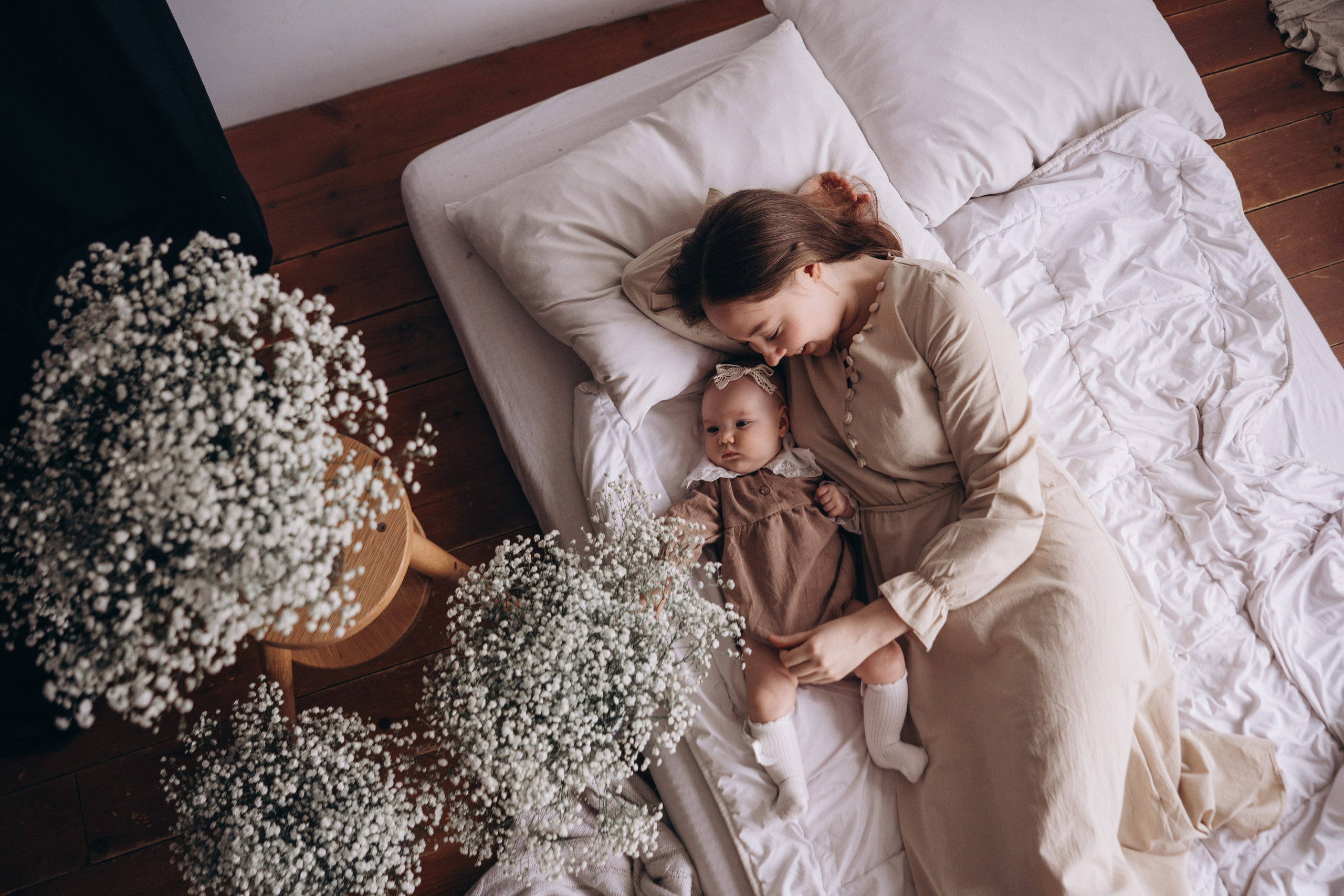 Фотодень Мамы 2026. Фотограф Новорожденных в Москве. Семейные истории в стиле LIFE