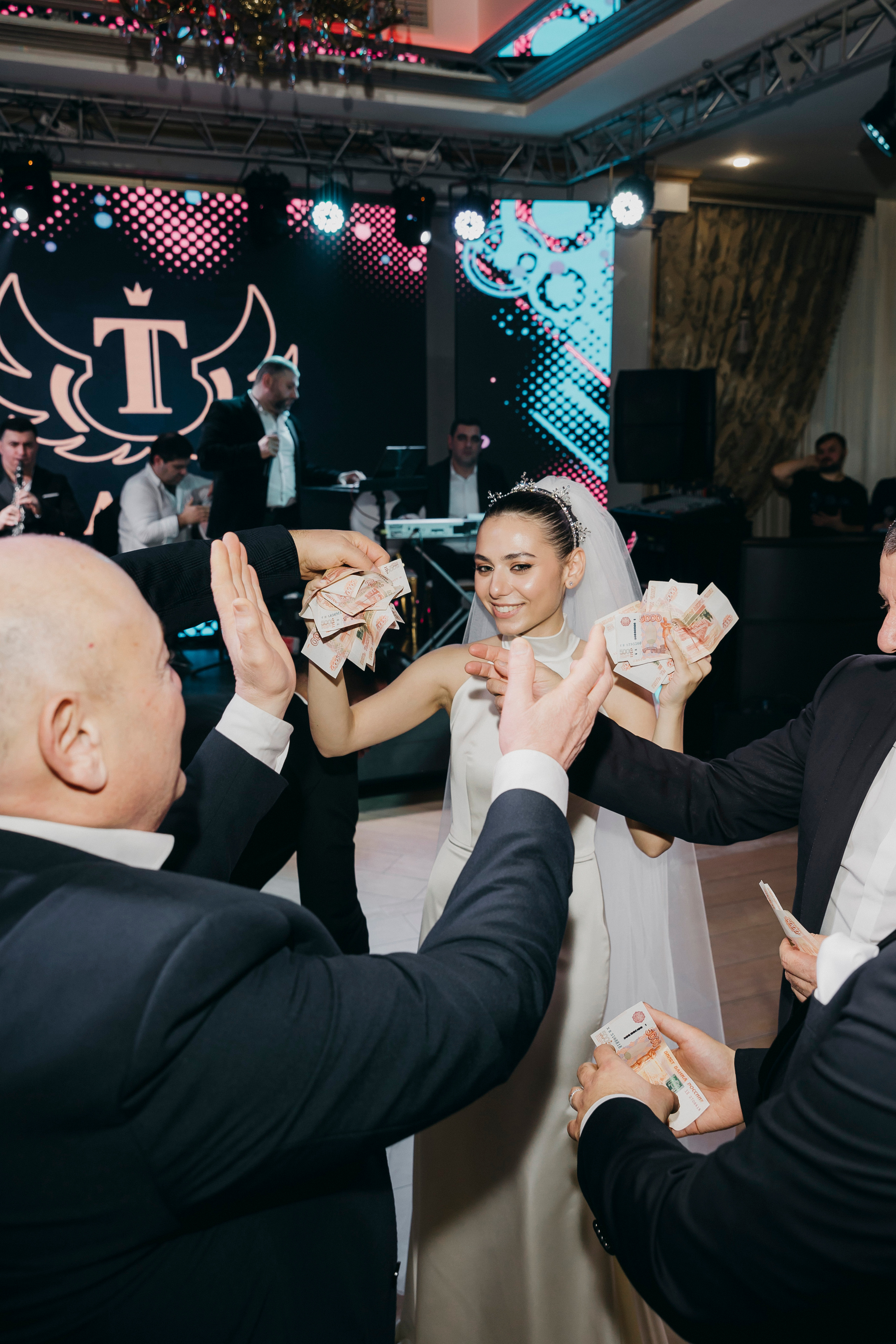 Свадебная фотосессия в Барвихе Luxury Village. Свадебный фотограф в Москве Екатерина Гусева