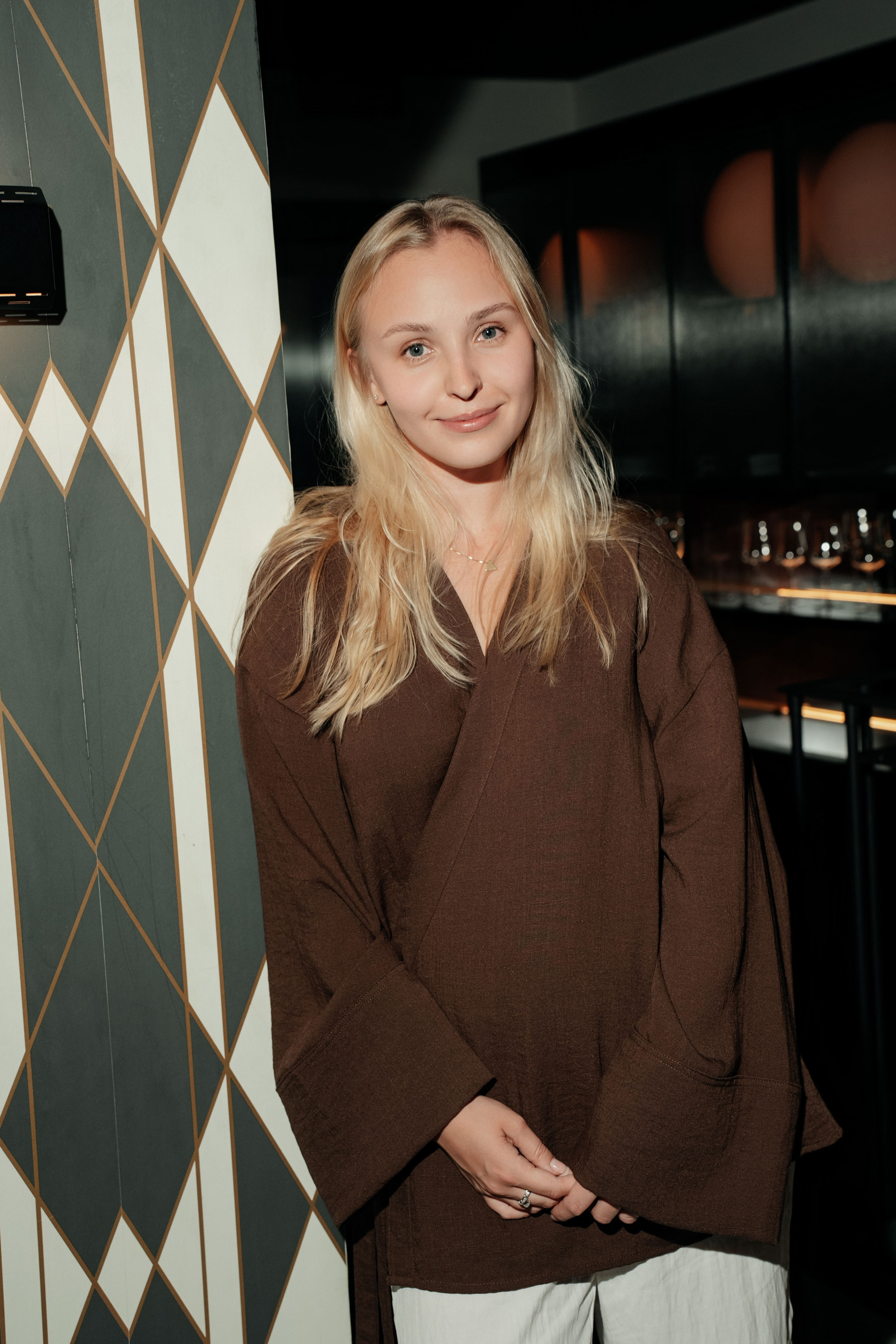 Свадебный ужин в кругу друзей/ ресторан Мина. Свадебный фотограф Москва Александра Аверкова