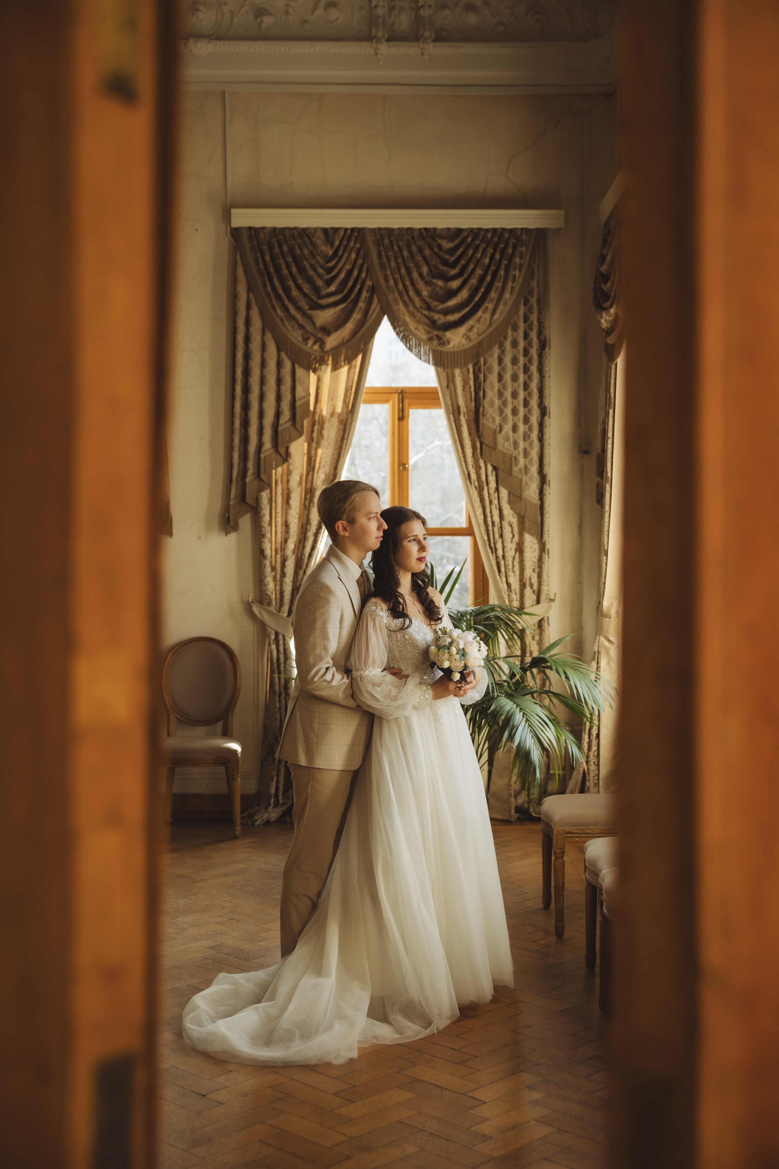 Моменты в особняке. Свадебный и семейный фотограф Москва и Московская область