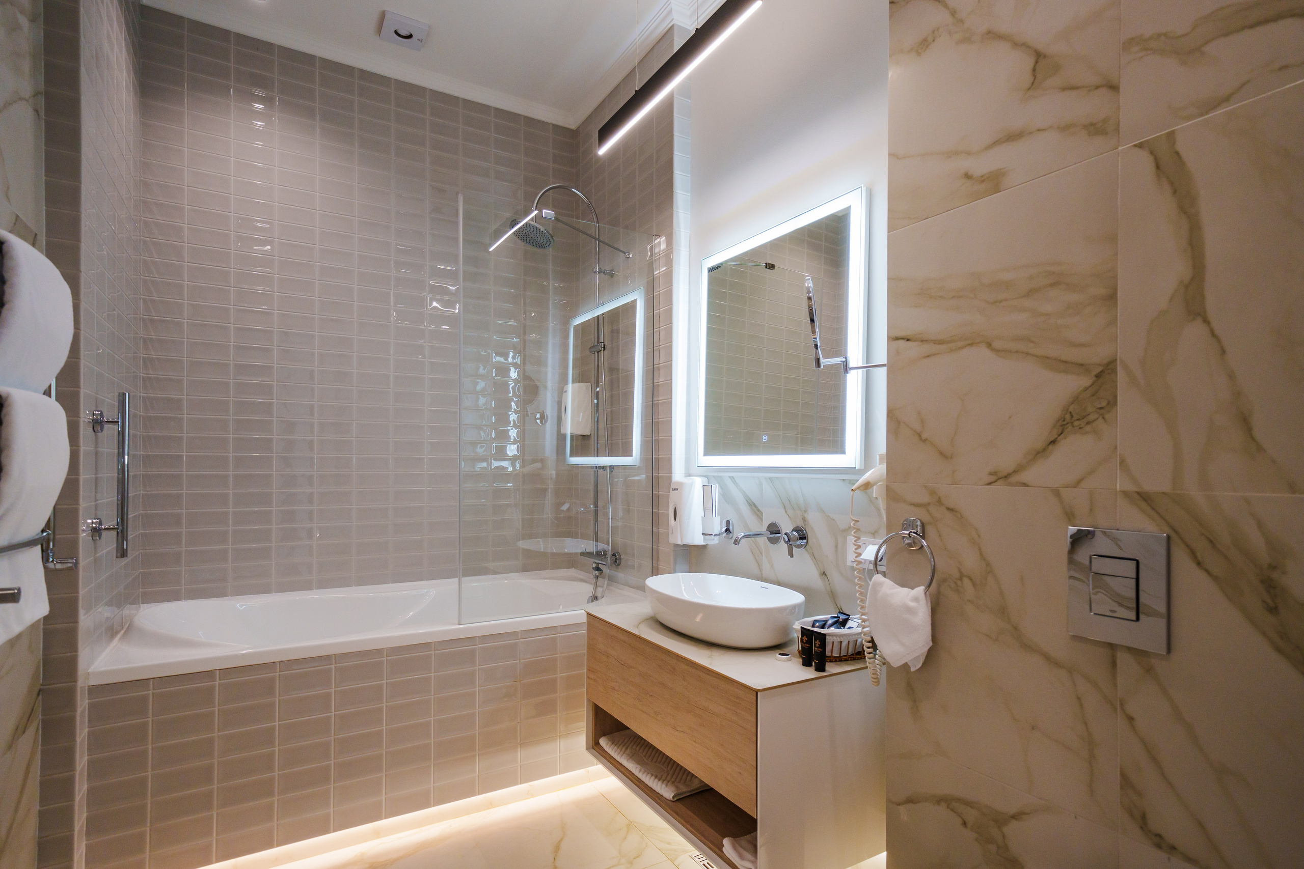 Интерьерная съёмка Golden Hourse. Свадебный и семейный фотограф в Ростове-на-Дону. Андрей Сайфутдинов