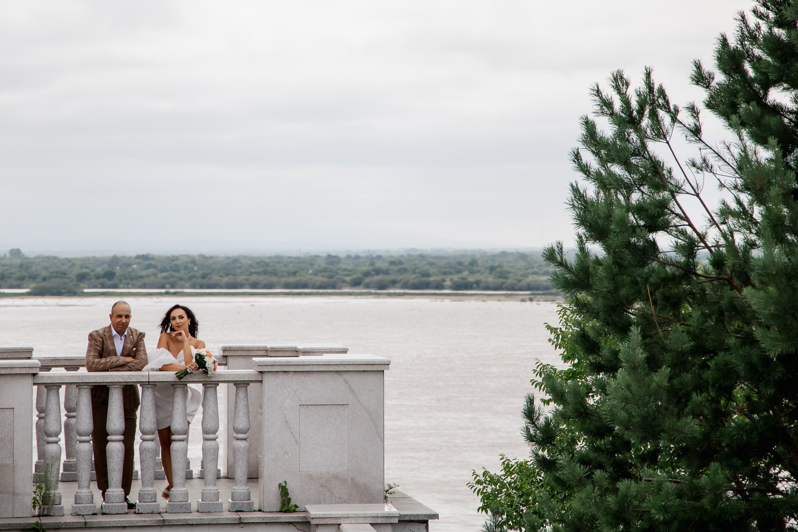 Вин Дизель и его шикарная невеста :). Олег и Наталья. Часовая прогулка. Свадебный фотограф в Хабаровске