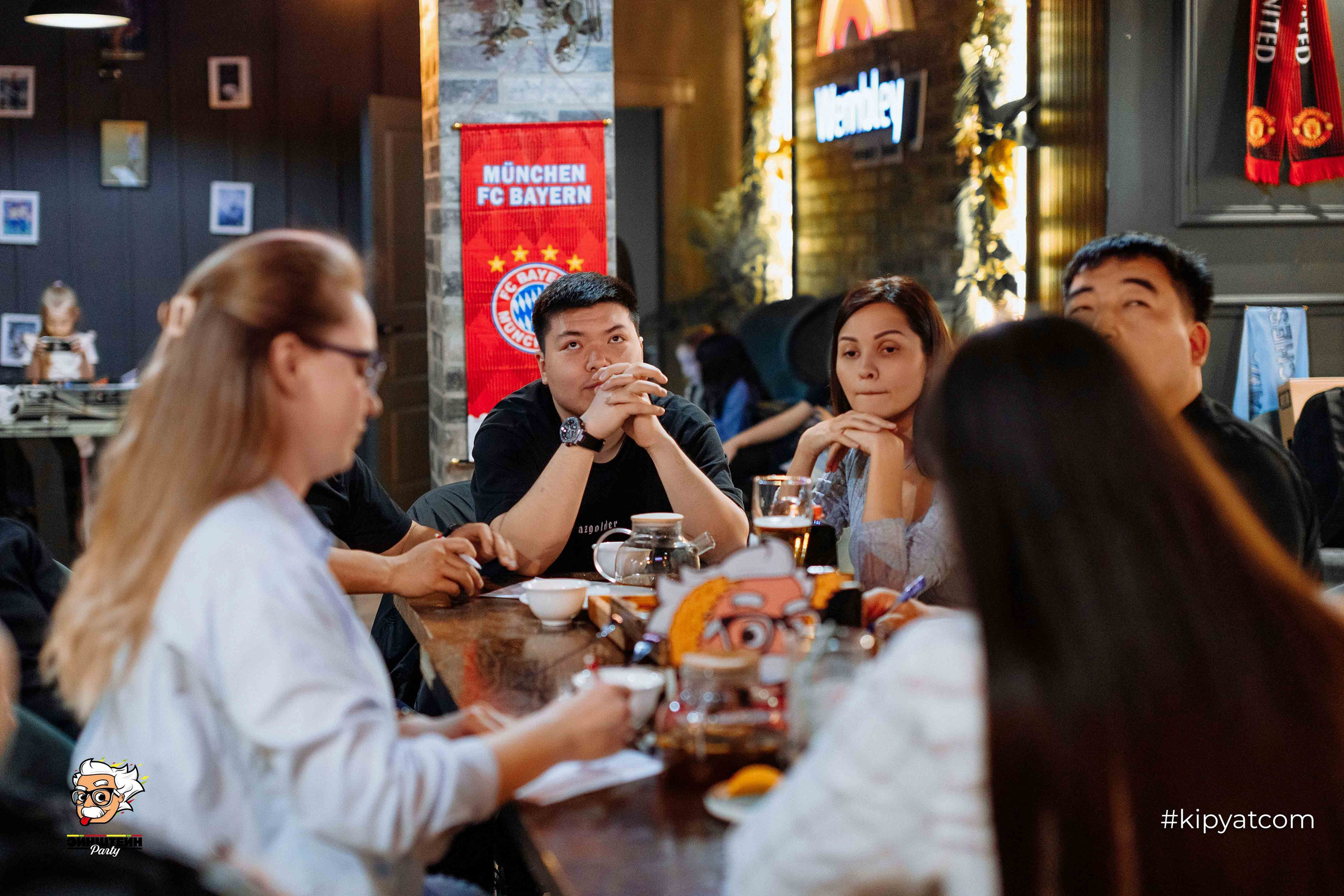 Эйнштейн Party