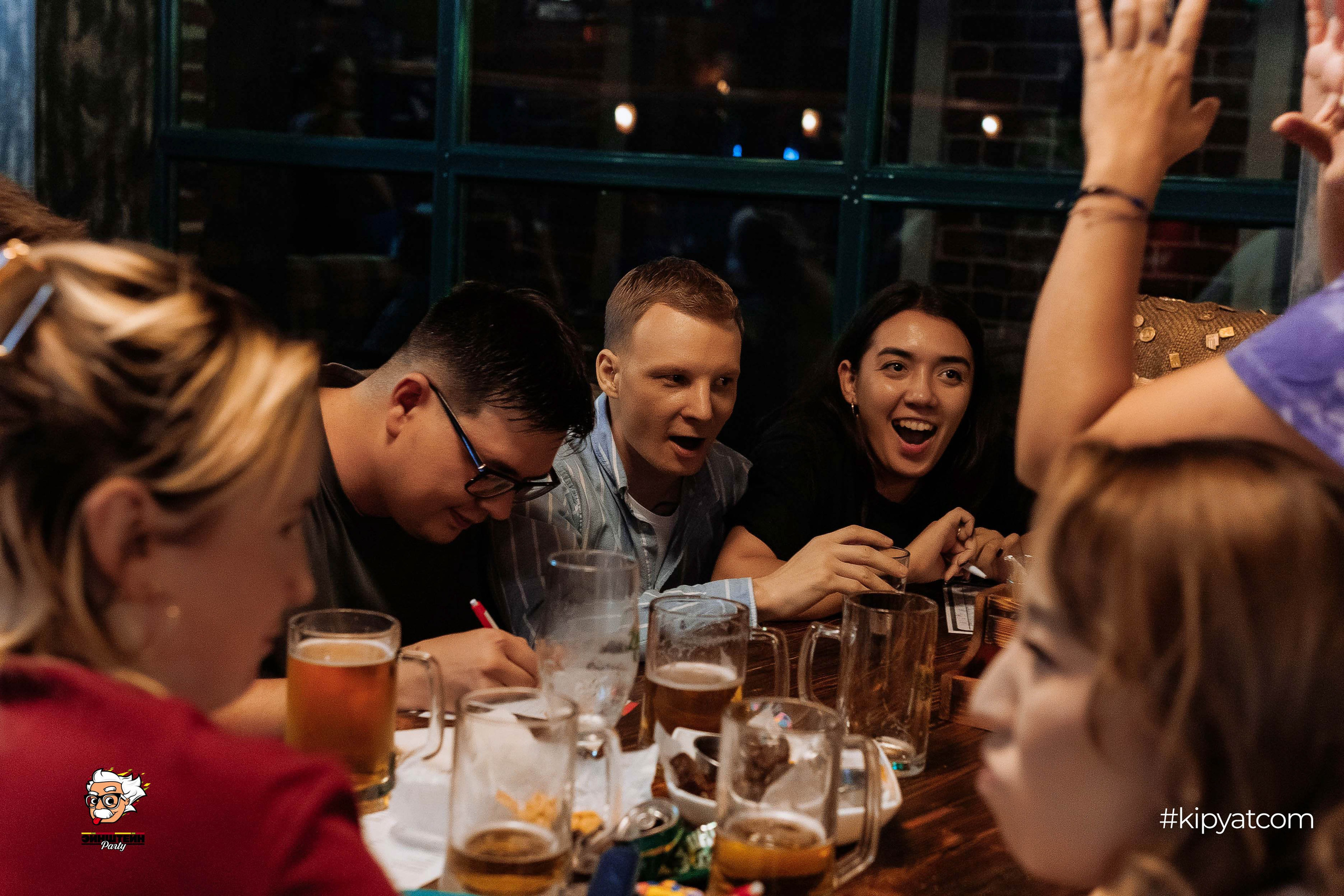 Эйнштейн Party