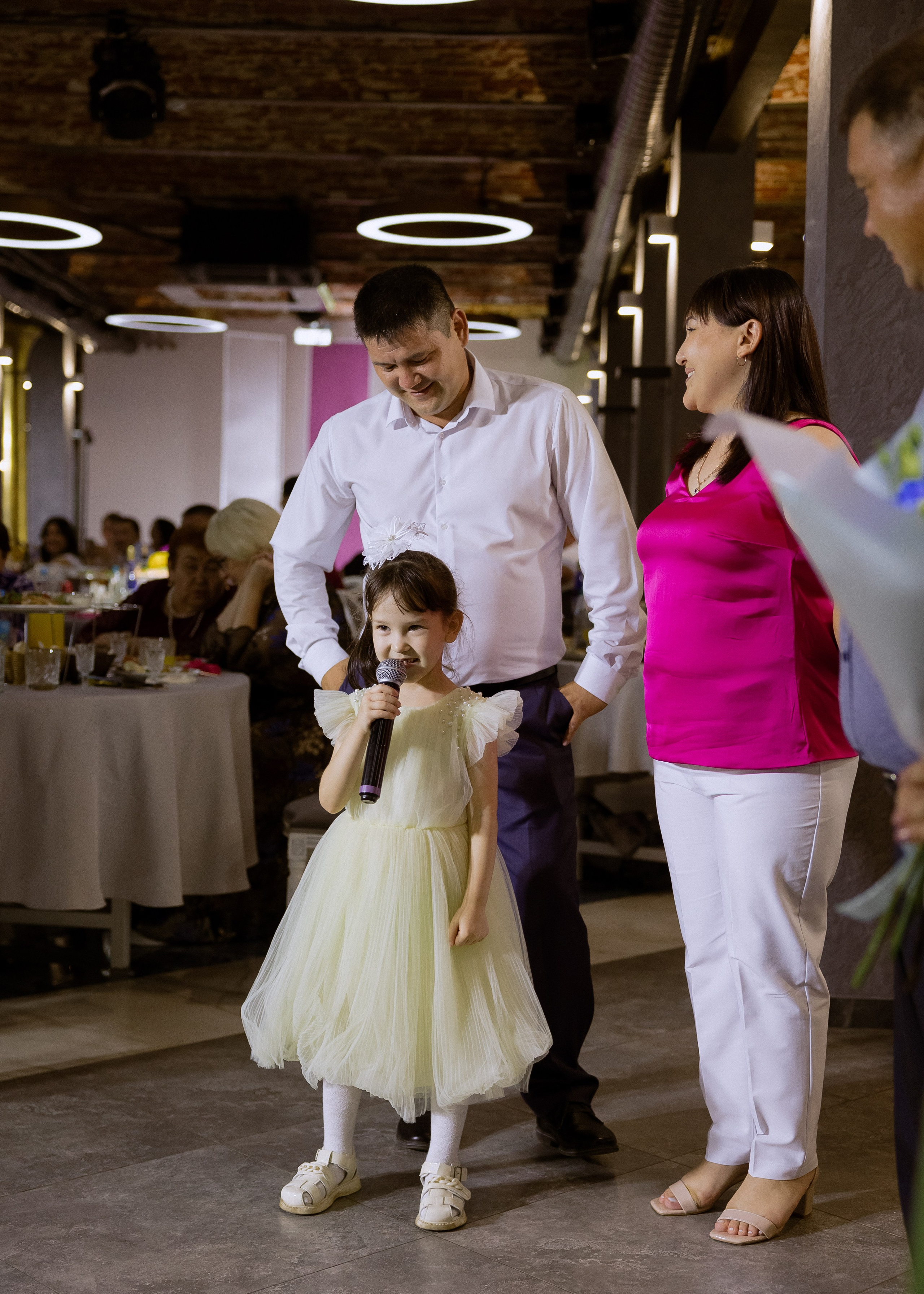 Дмитрий и Алита. Фотограф Эмиль Исякаев