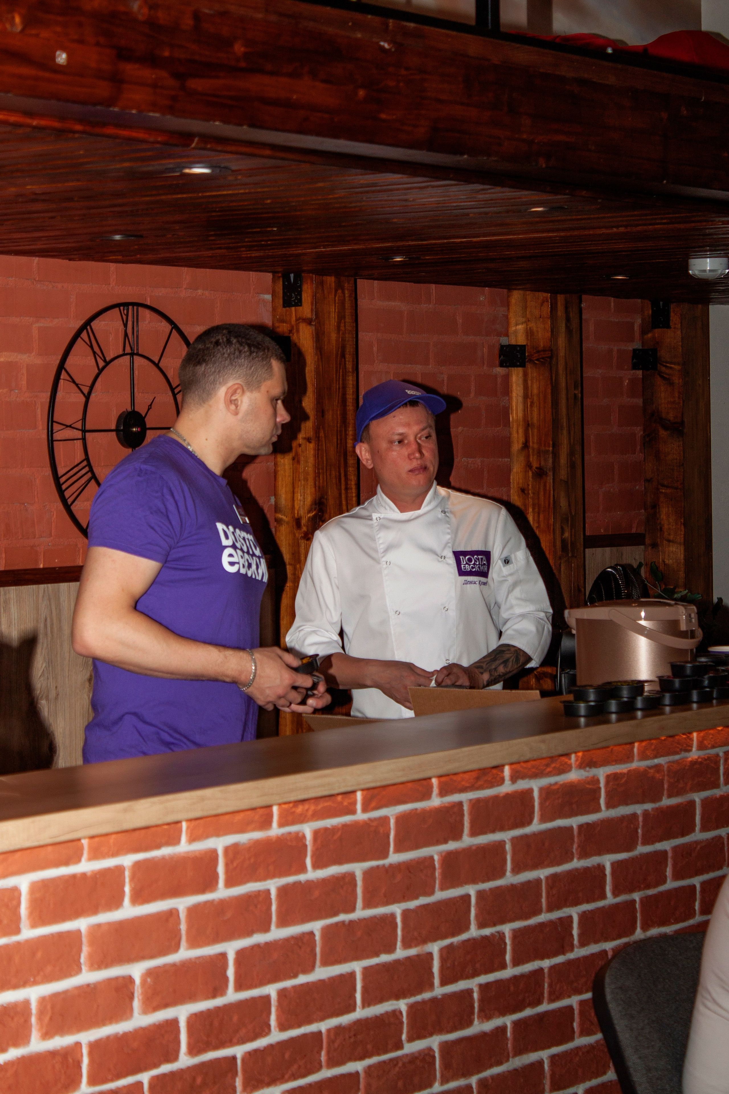 Достаевский, Дегустация. Фотограф в Санкт-Петербурге Рейдер Дарья