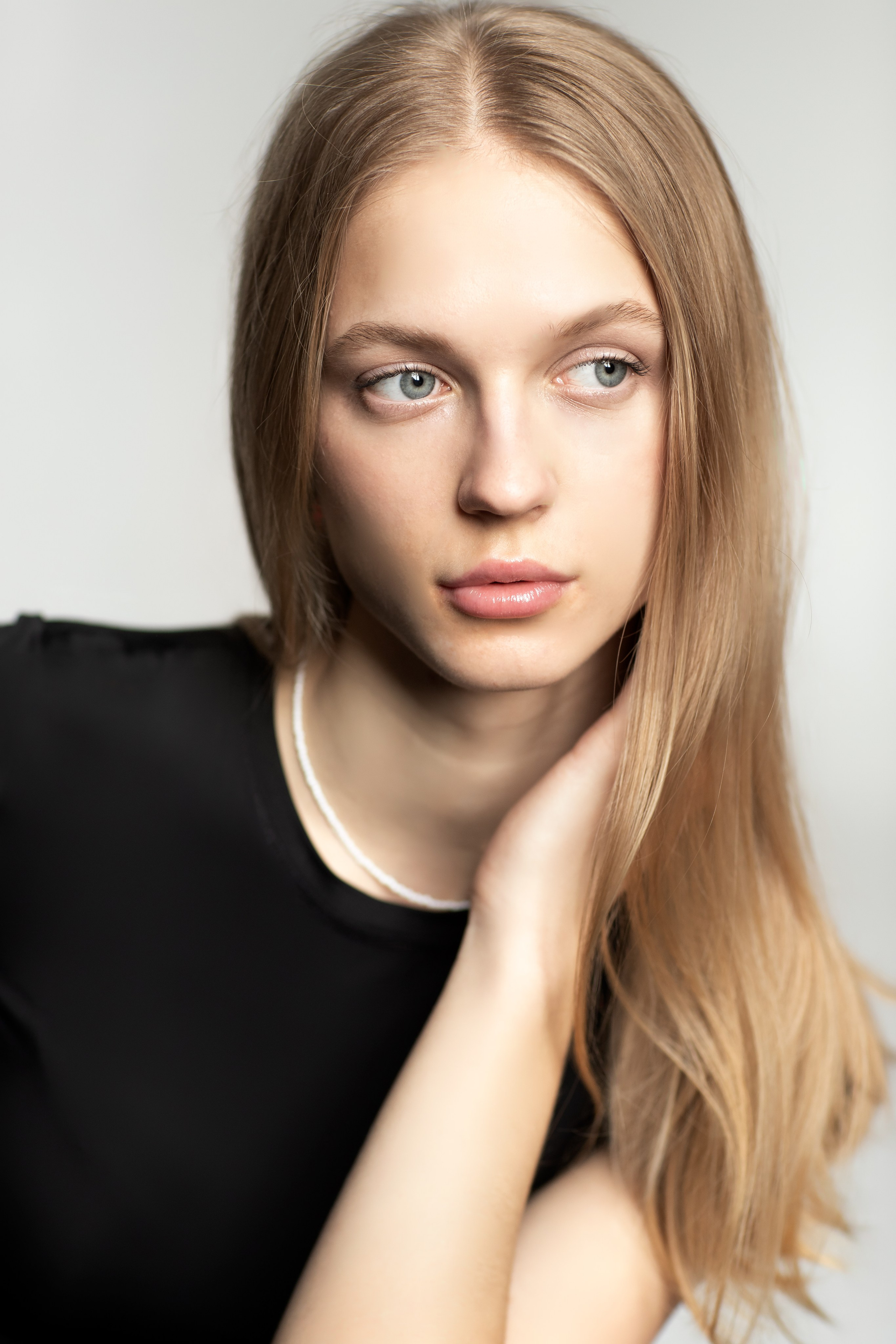 Настя Тольятти 173. Международное модельное материнское агентство «Open models»