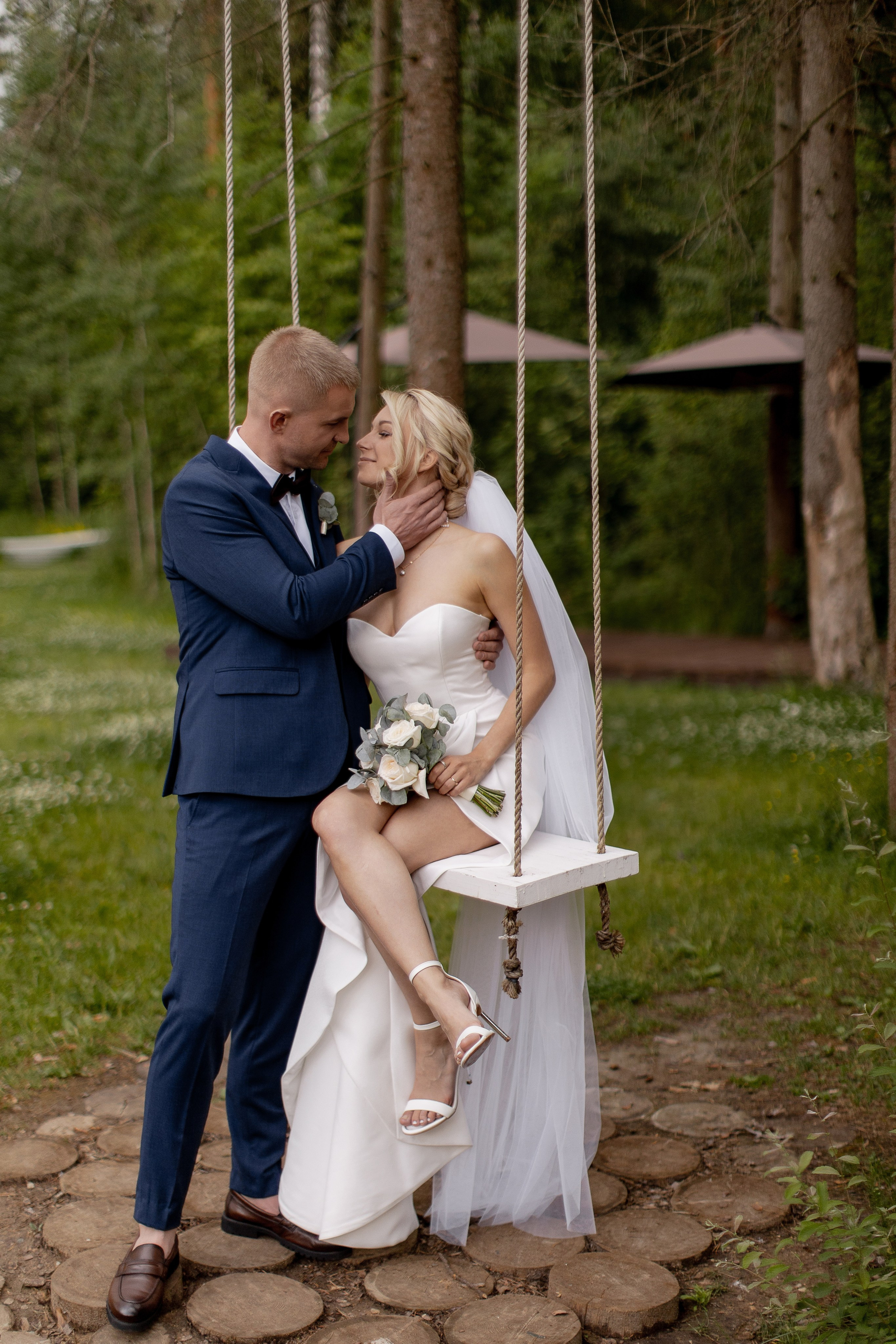 Один зонт, два сердца. Свадебный фотограф — Ефимов Сергей