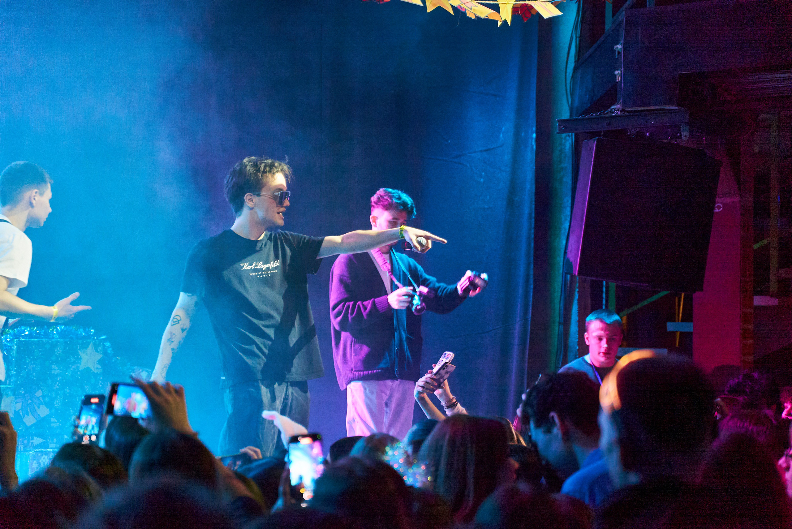 СОЦИУМ MERRY CHRISTMAS CLUB. TRINITY GRAPH