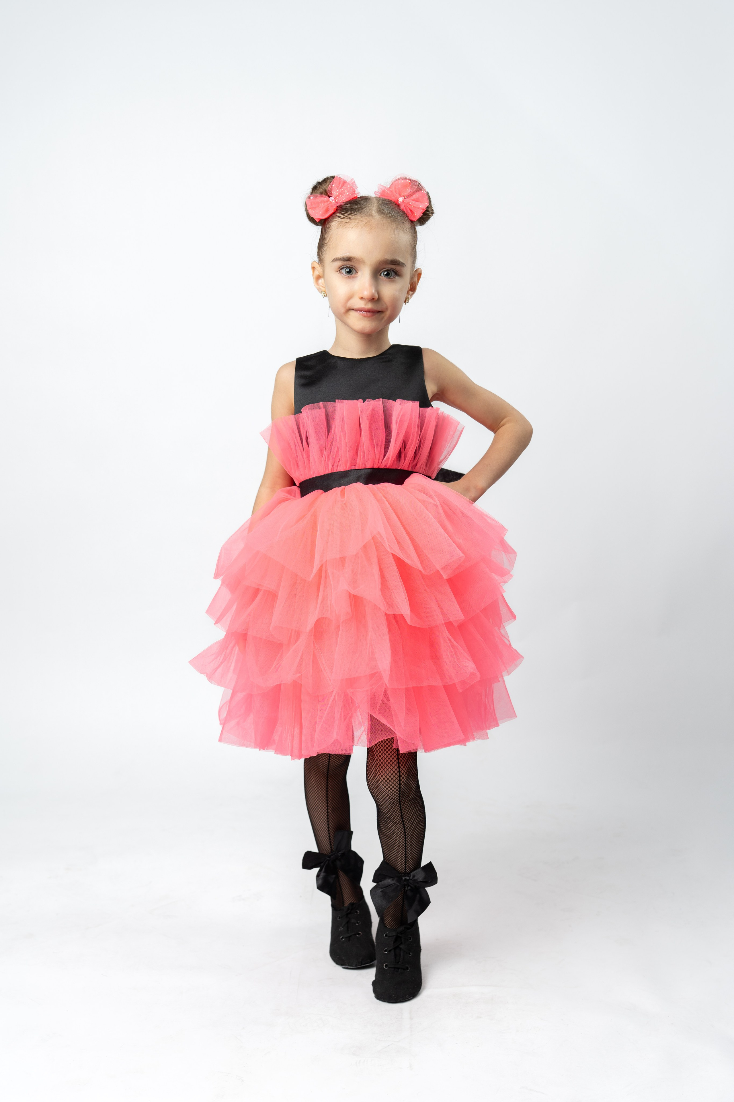 Выпускные альбомы. Akhmadeevmedia.ru