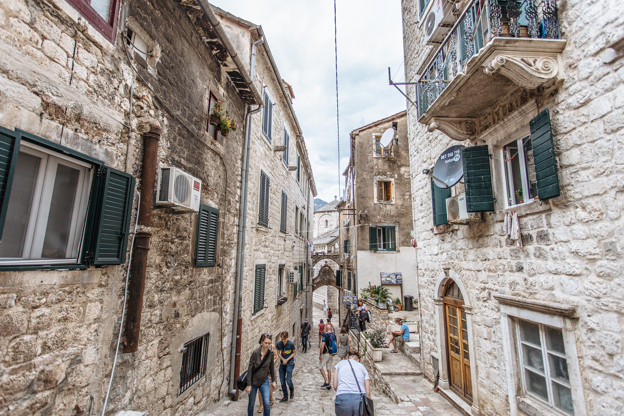 Черногория. Хороший репортажный и промышленный фотограф в Казани Алексей Щелконогов