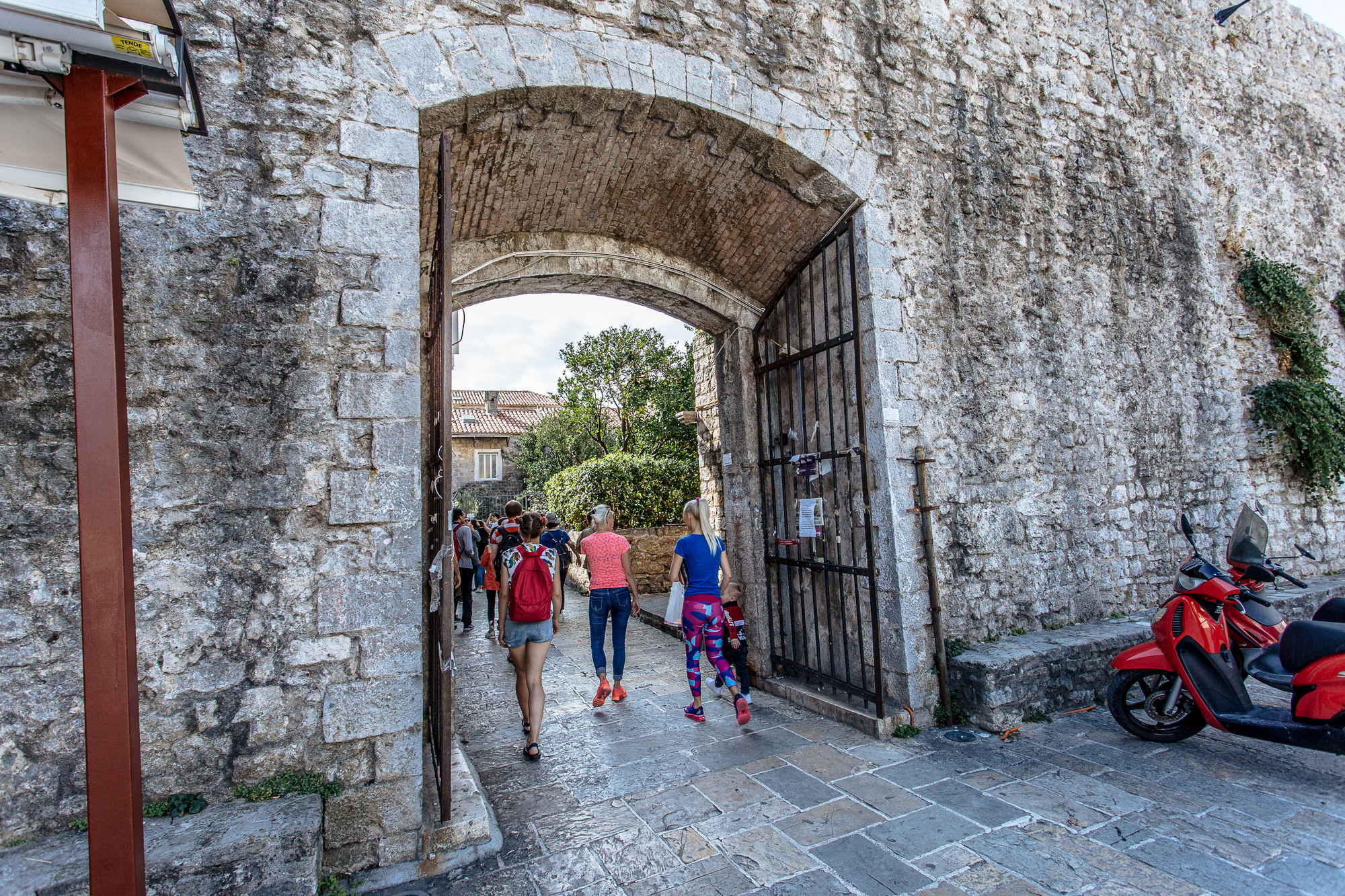 Черногория. Хороший репортажный и промышленный фотограф в Казани Алексей Щелконогов
