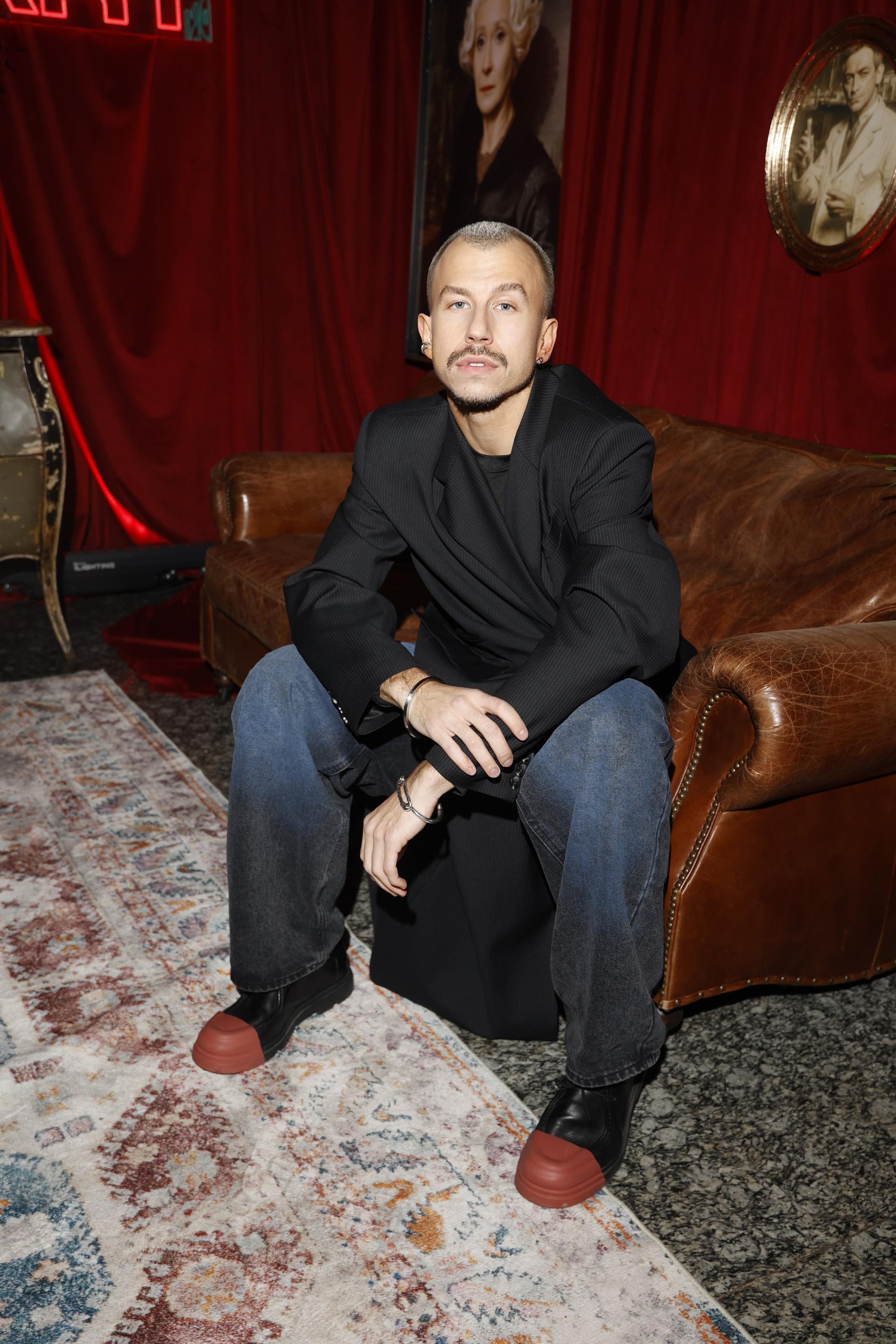 ВАМПИРЫ СРЕДНЕЙ ПОЛОСЫ. Nikolskayasecular