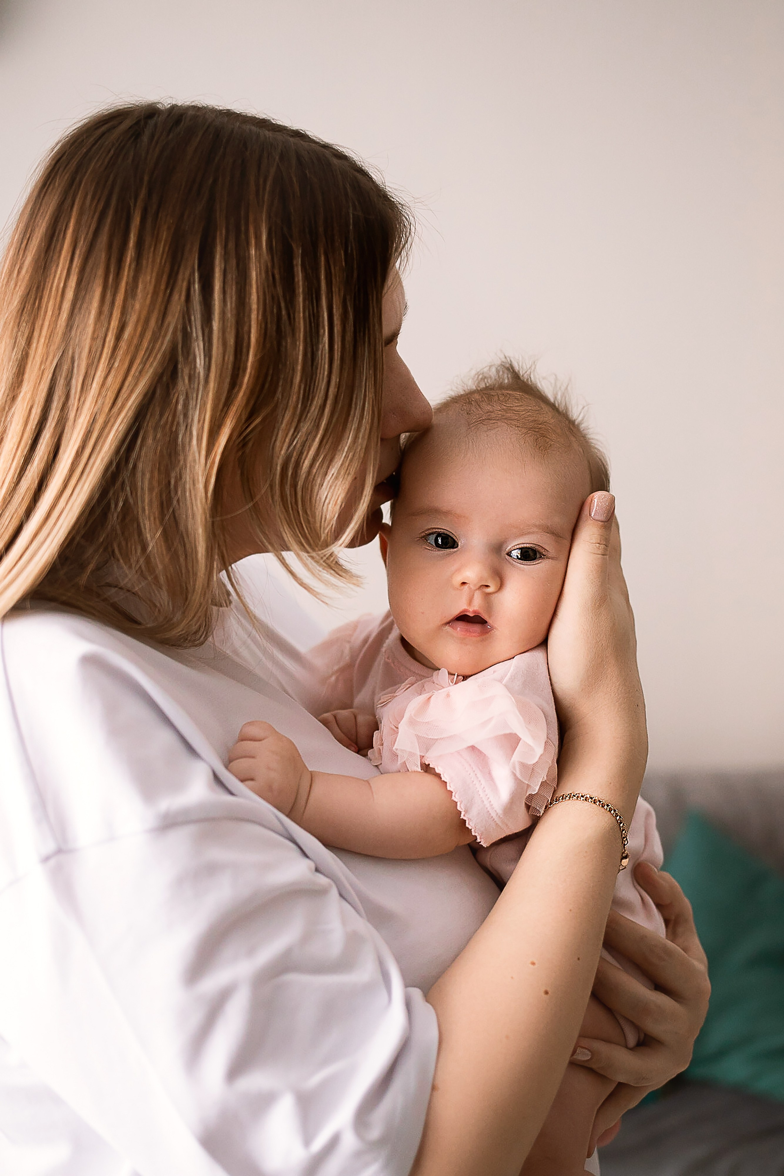 Домашняя, семейная фотосессия. Фотограф новорожденных в Новосибирске