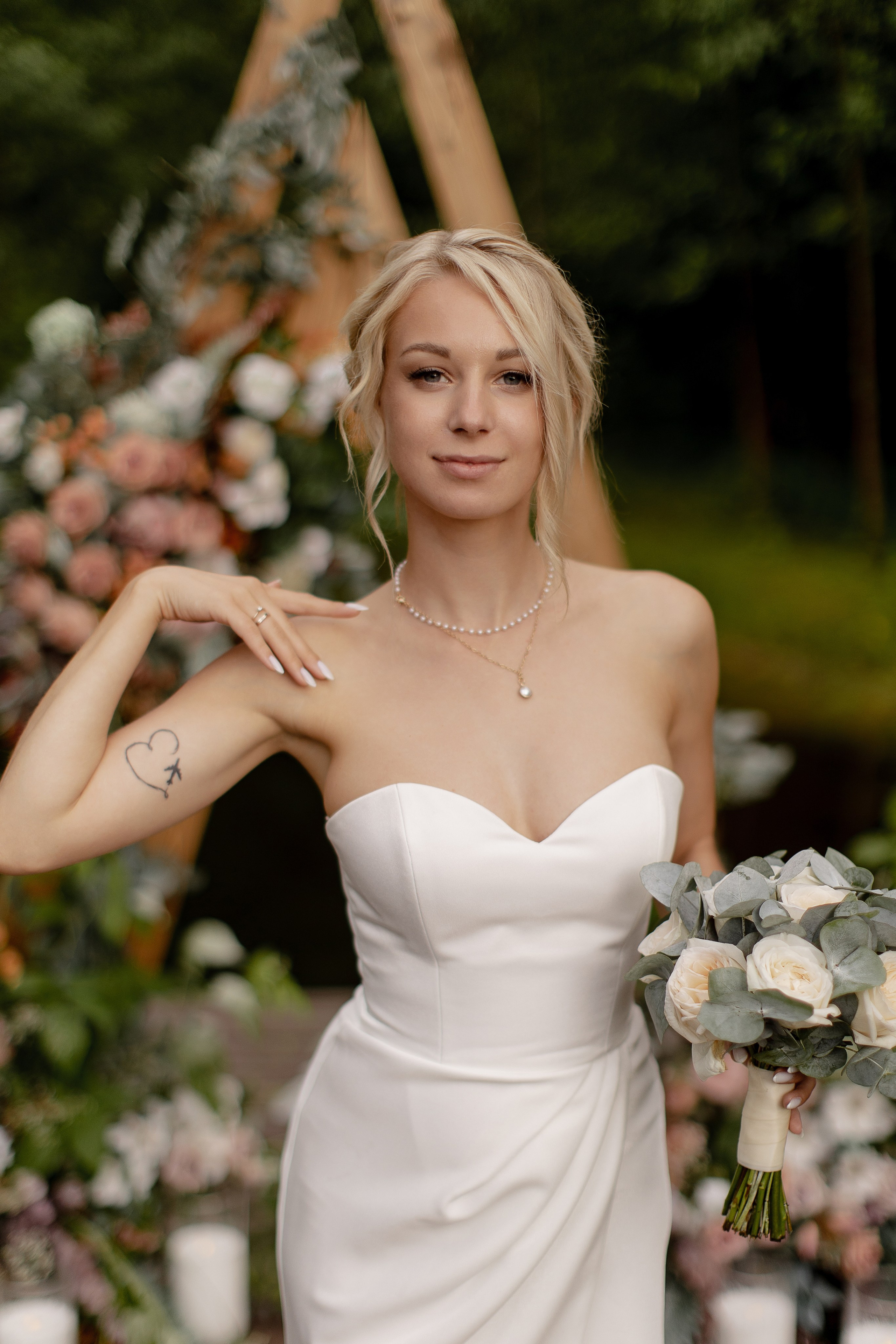 Один зонт, два сердца. Свадебный фотограф — Ефимов Сергей