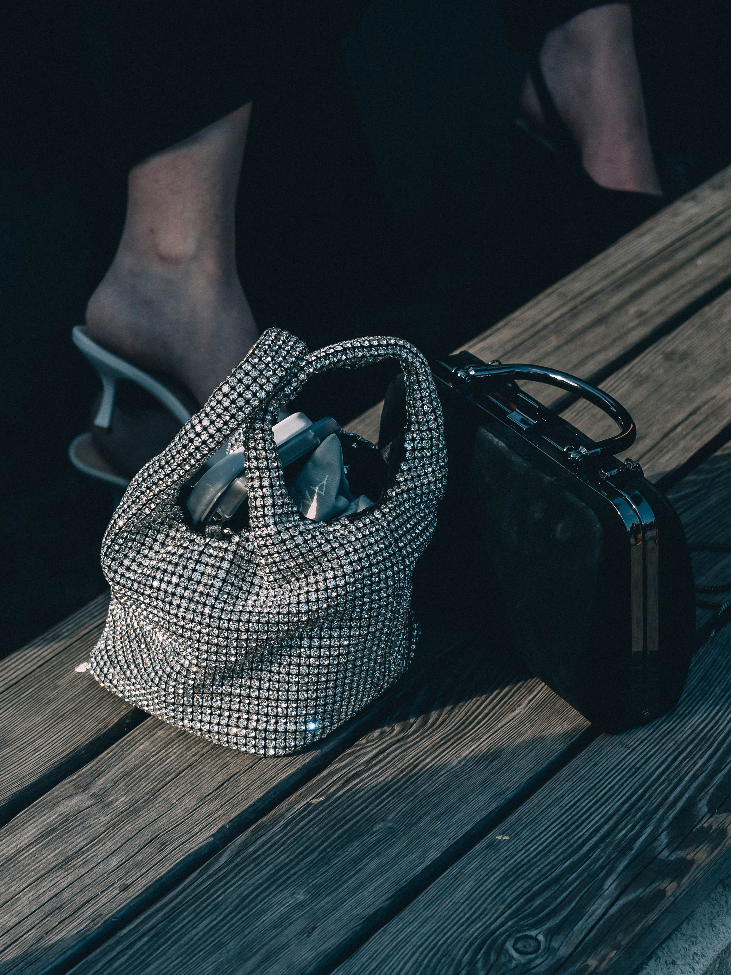 Девичник в чёрном. Фотограф в Екатеринбурге Яна Круташова