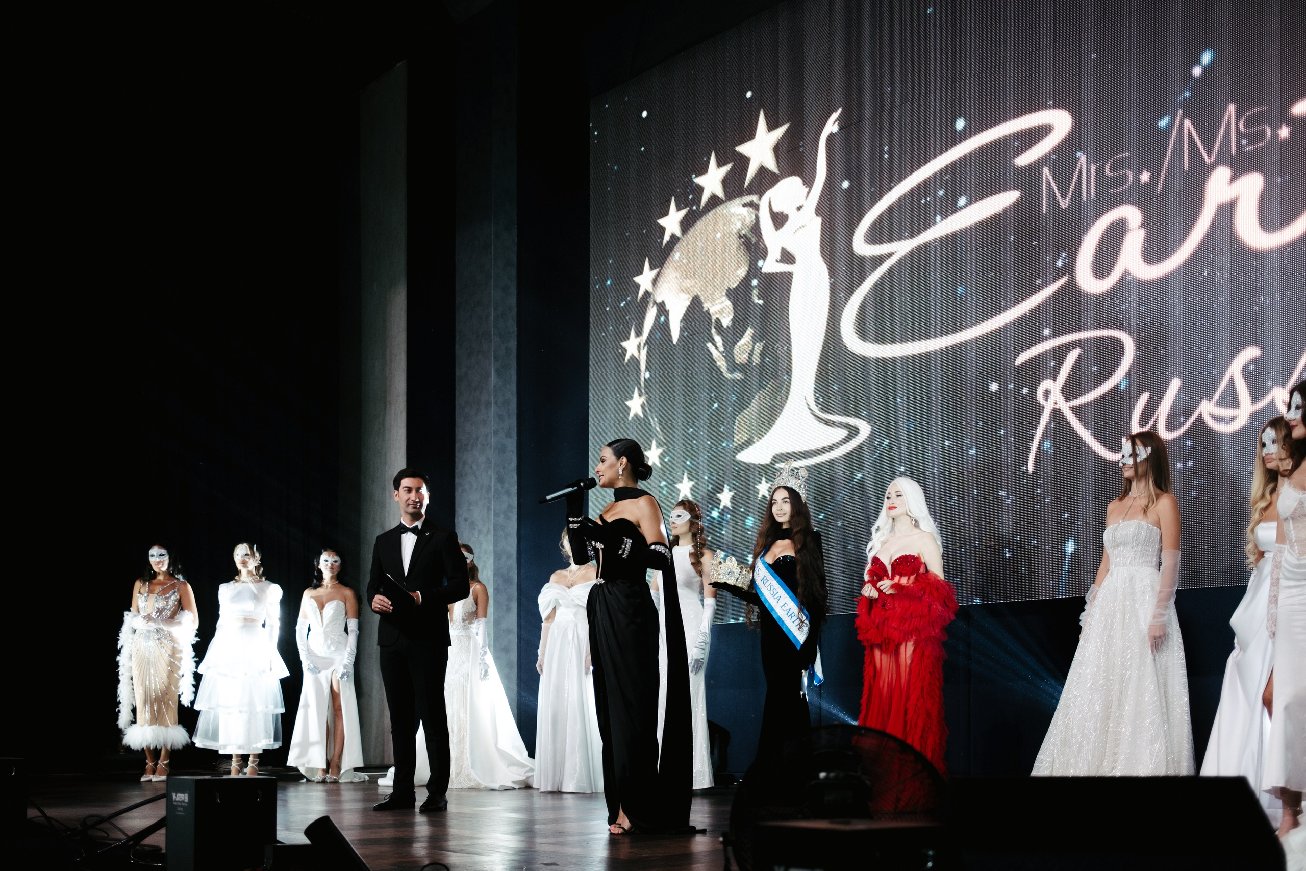 Мисс и Миссис Россия Земли Краснодар 2025 программа. Свадебный и репортажной фотограф Денис Ожигин в Краснодаре и Краснодарском крае