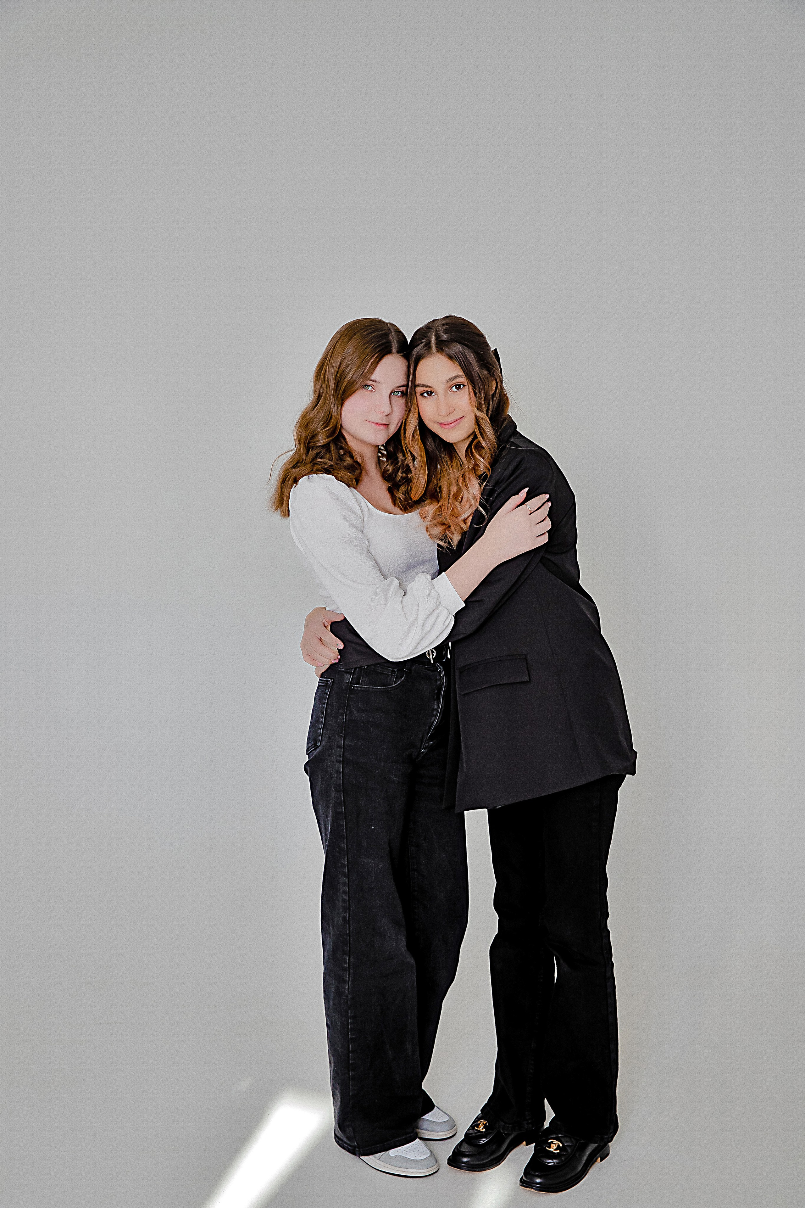 Фотосессия Гимназия № 36 Класс 9. Современные Выпускные Альбомы в Ростове-на-Дону